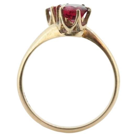 Vintage from the 1900s
Materials: Gold
Gemstone: Pearl
Band color: Gold
Style: Art deco
Vintage Wedding Band made by a popular company. Hallmarked 14k W. Made by JR WOODS possible in the 1900s. This band is 14k Yellow Gold. Beautiful bypass