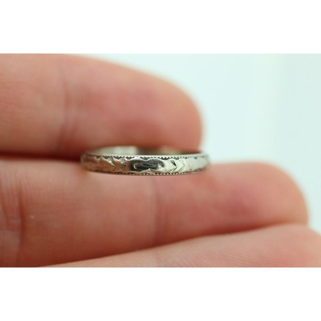 JR Wood and Sons 18K Band. 18k White Gold Embossed Flower Blossom Antique 1920s For Sale 7
