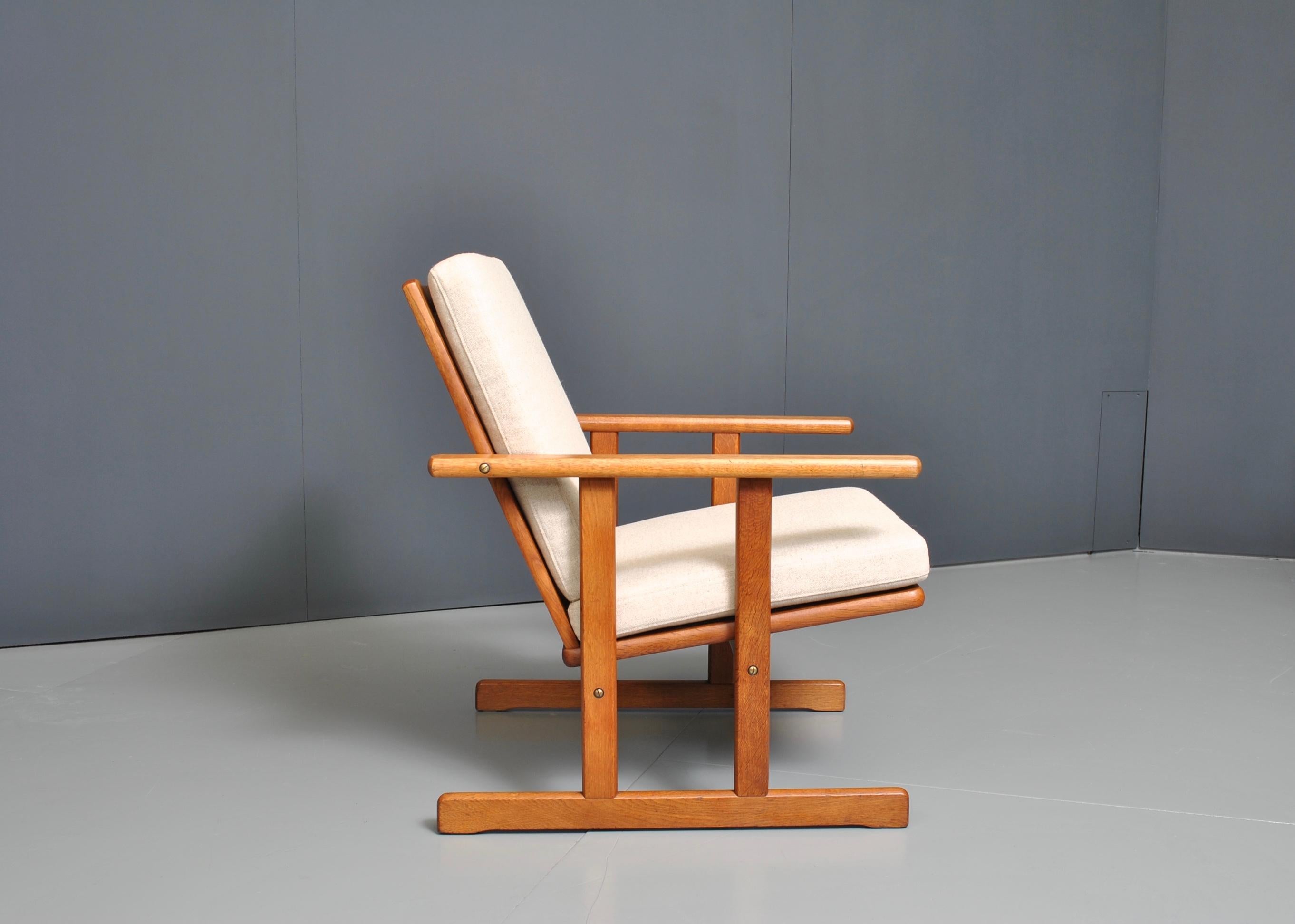 Jørgen Baekmark, Early Oak Armchair 1