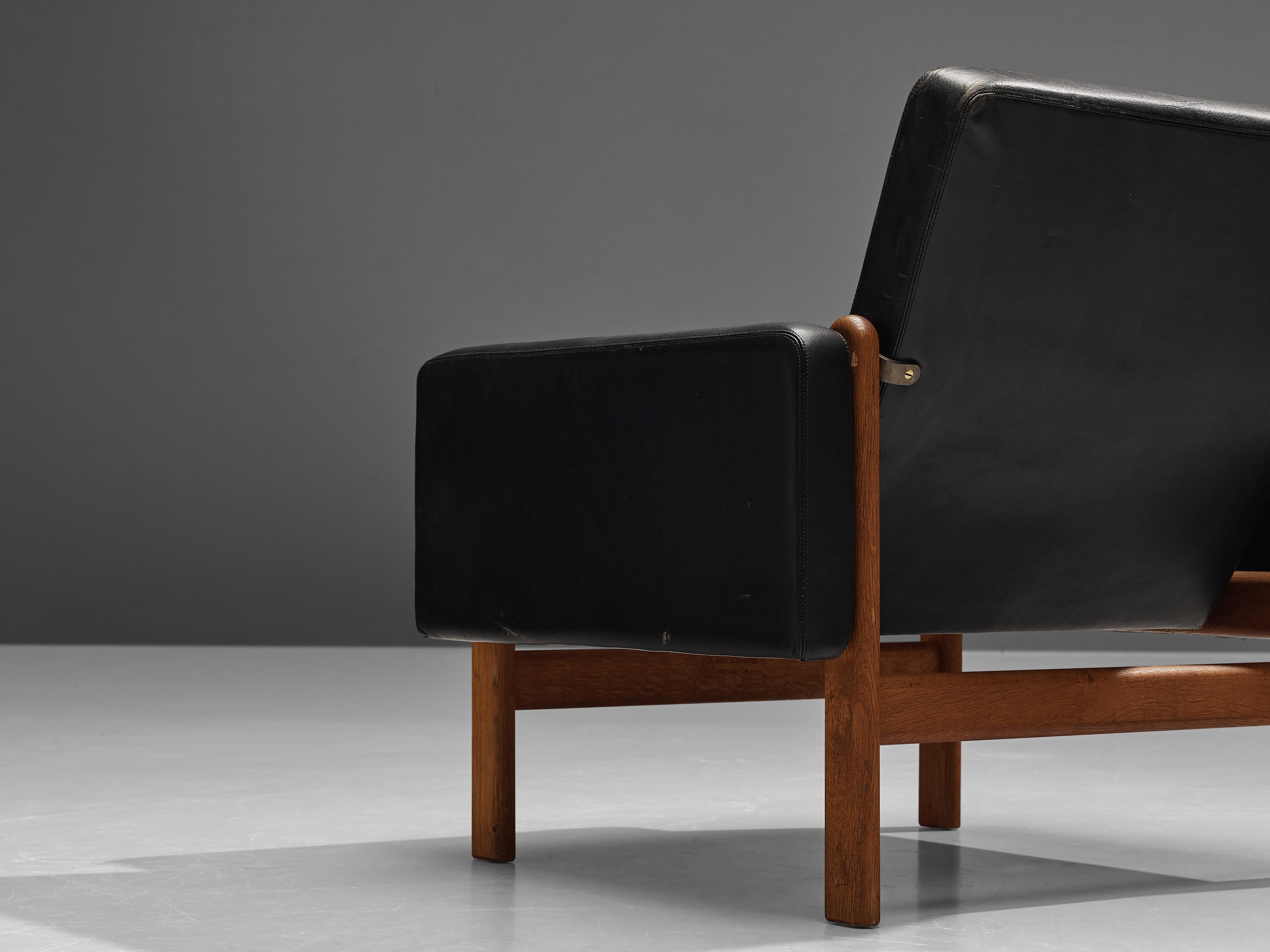 Jørgen Bækmark for FDB Møbler Easy Chair in Oak and Leather For Sale 1