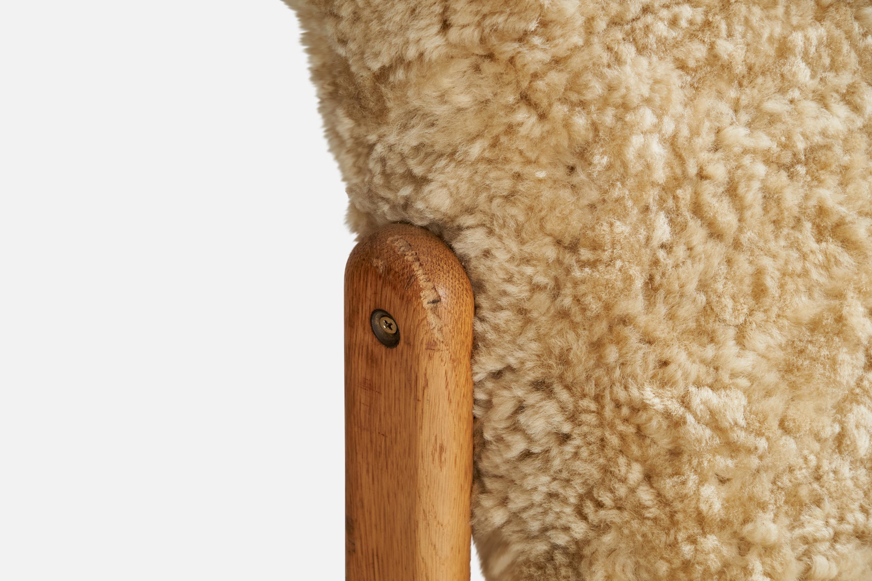 Jørgen Bækmark, Slipper Chair, Oak, Shearling, Denmark, 1960s 8