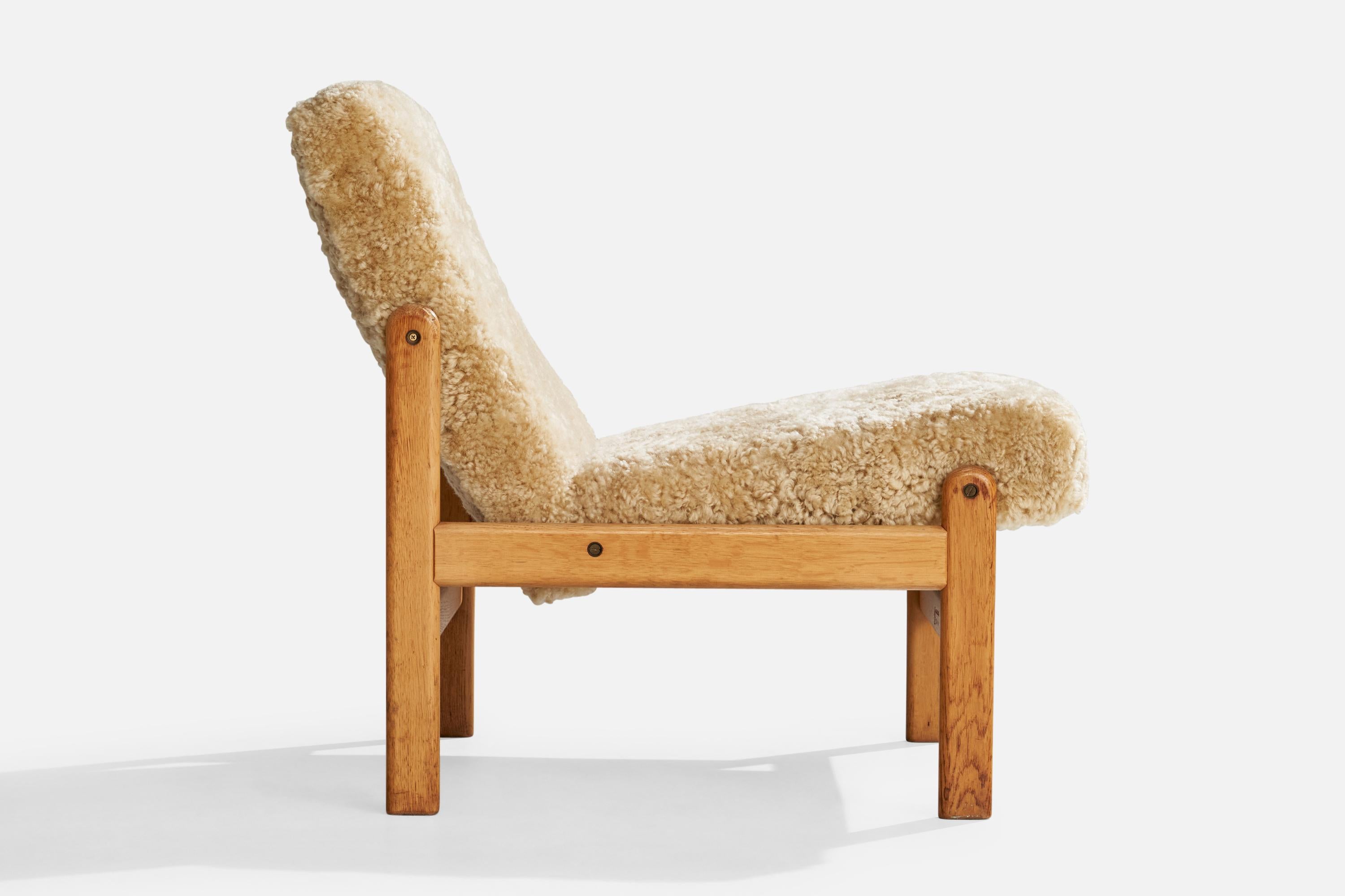 Danish Jørgen Bækmark, Slipper Chair, Oak, Shearling, Denmark, 1960s