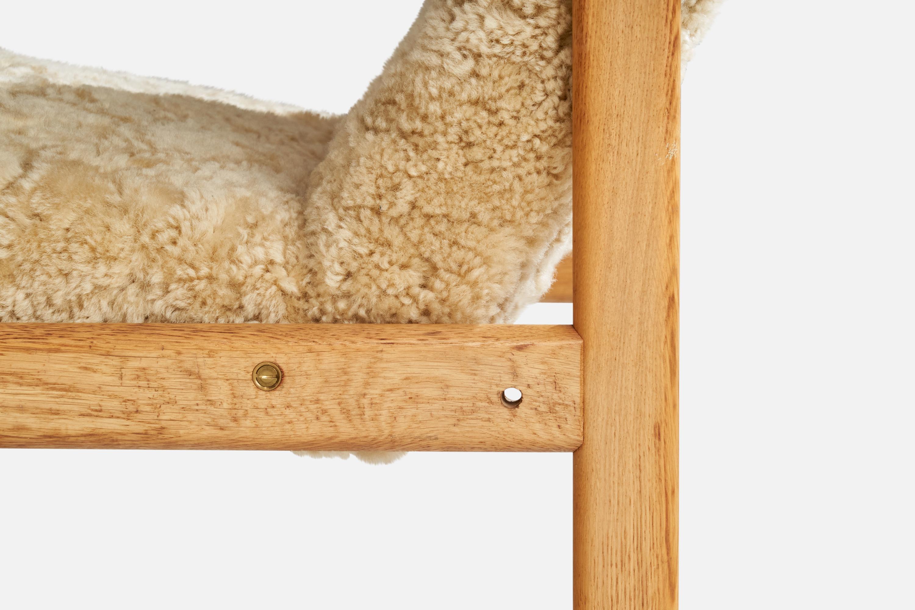 Jørgen Bækmark, Slipper Chair, Oak, Shearling, Denmark, 1960s 2