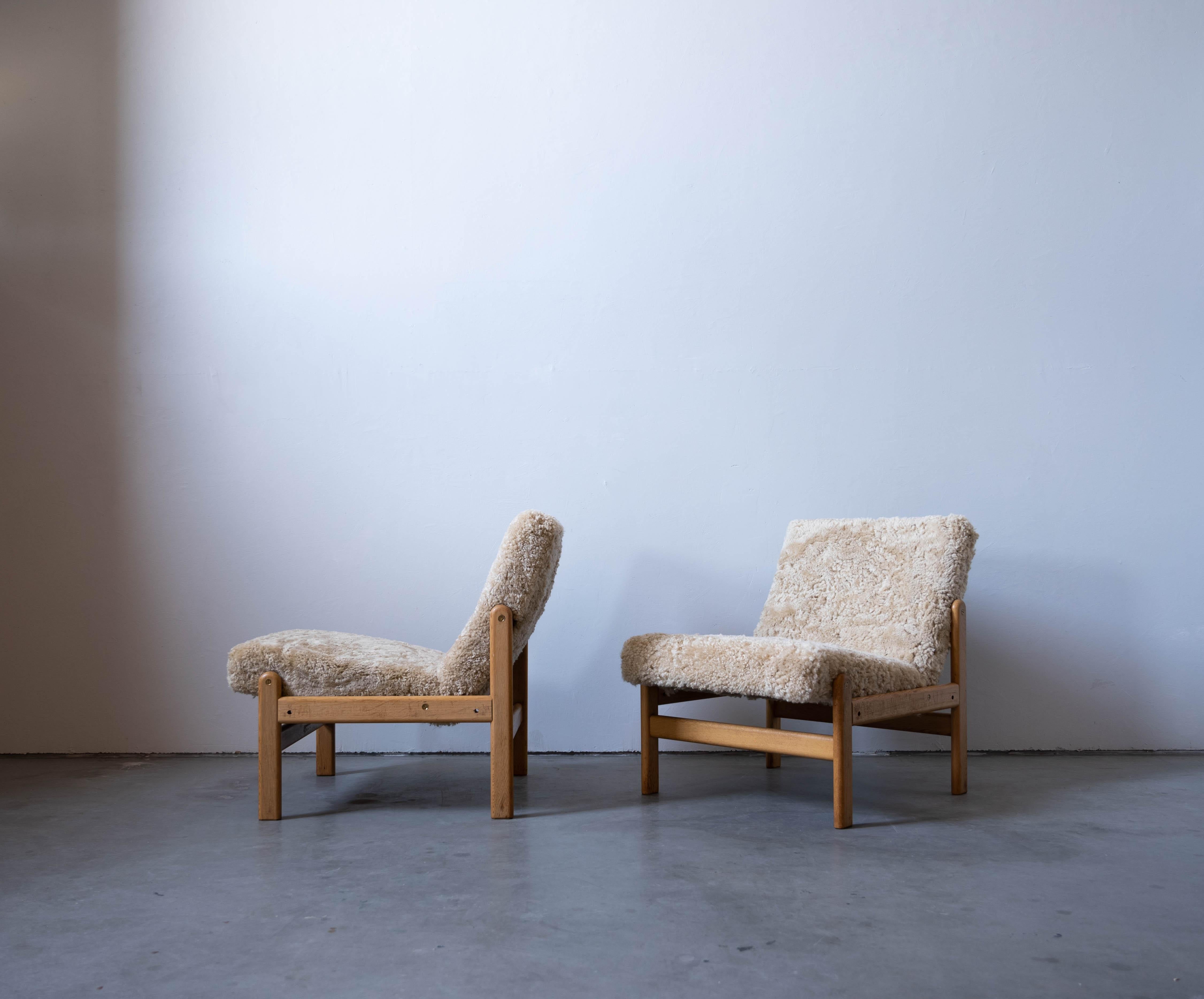 Mid-Century Modern Jørgen Bækmark, Slipper Chairs, Oak, Shearling, FDB Møbler, Denmark, 1960s