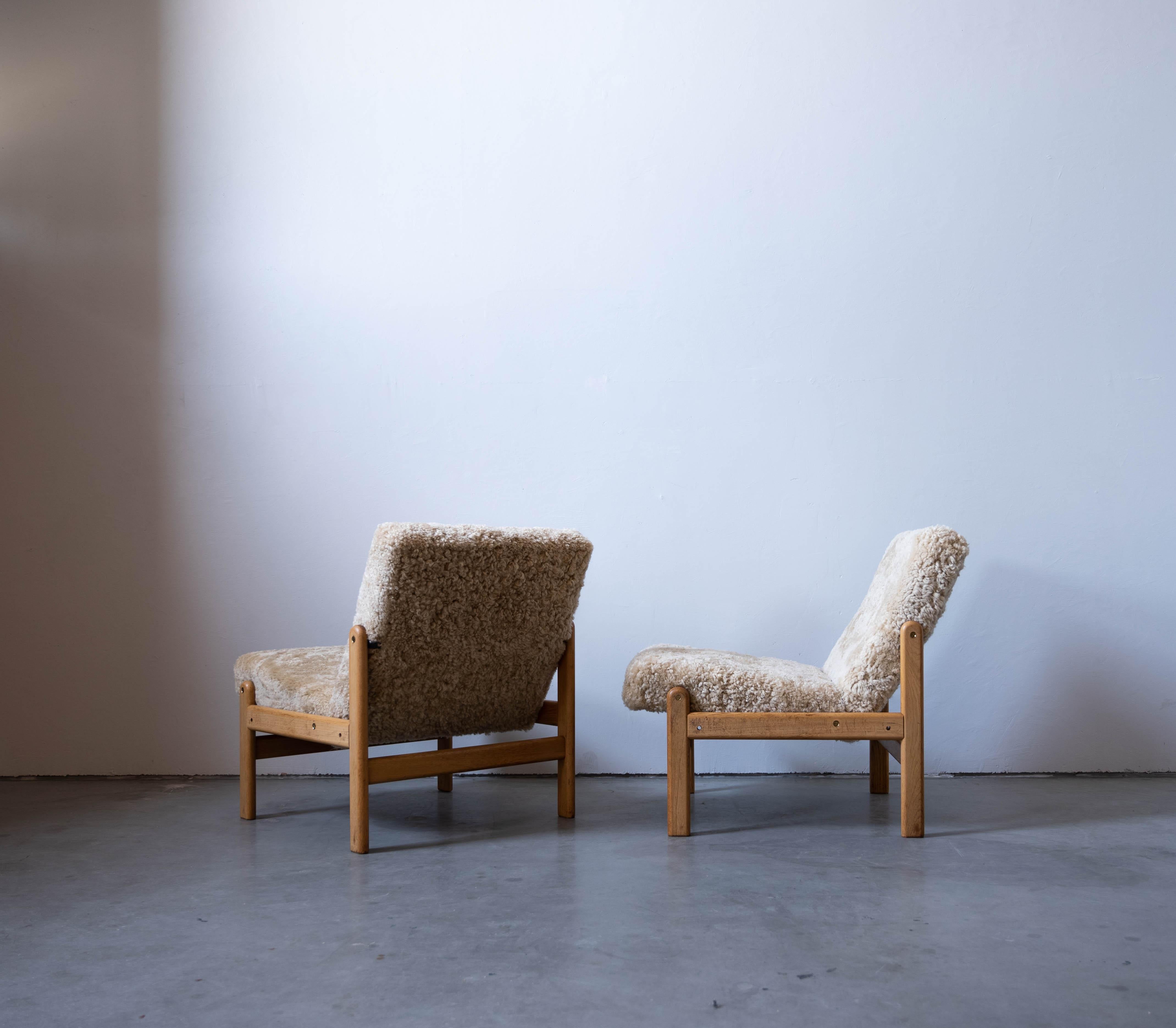 Danish Jørgen Bækmark, Slipper Chairs, Oak, Shearling, FDB Møbler, Denmark, 1960s