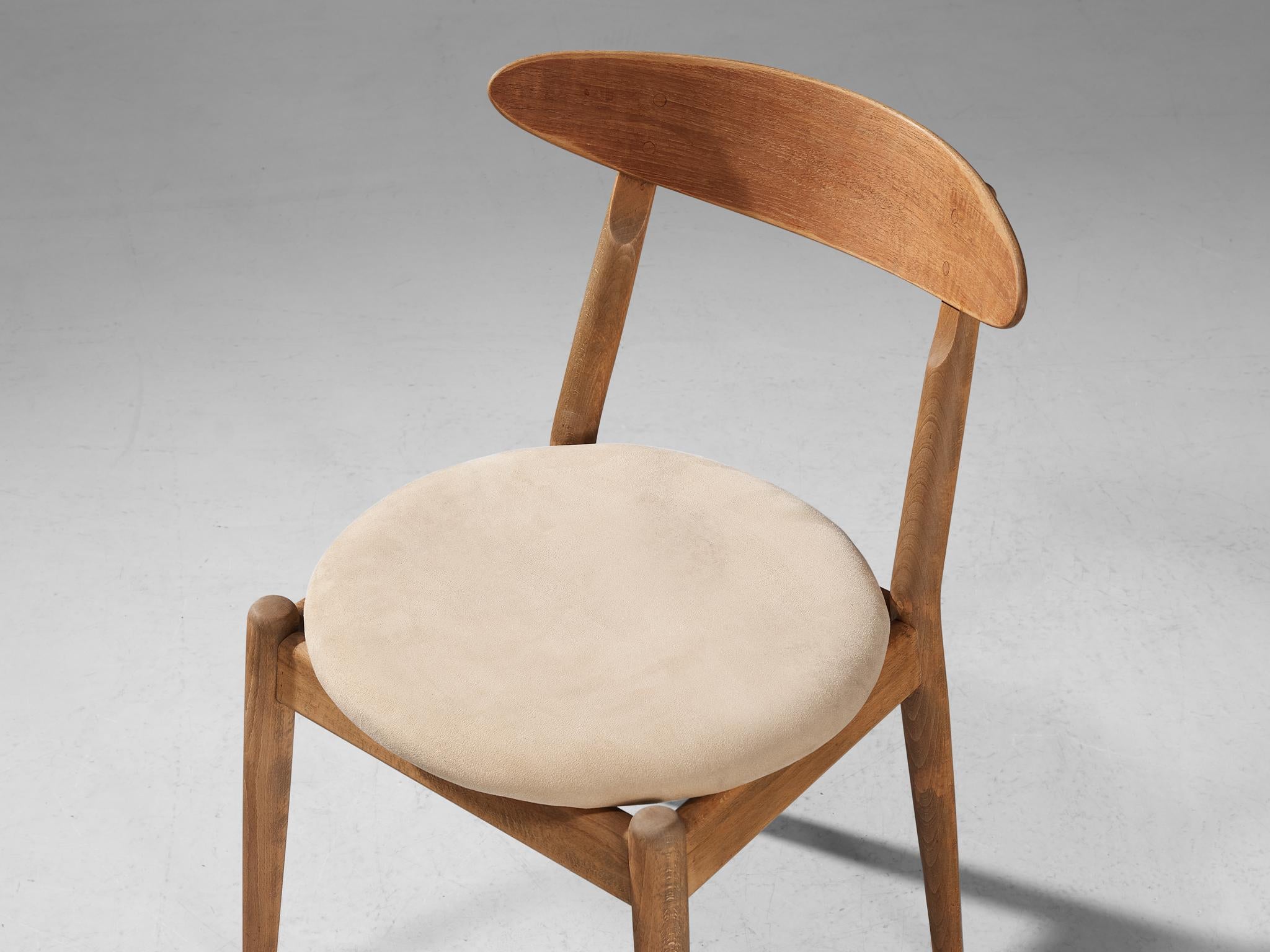 Scandinavian Modern Jørgen Bo and Vilhelm Wohlert ‘Louisiana’ Dining Chair in Oak and Suede  For Sale