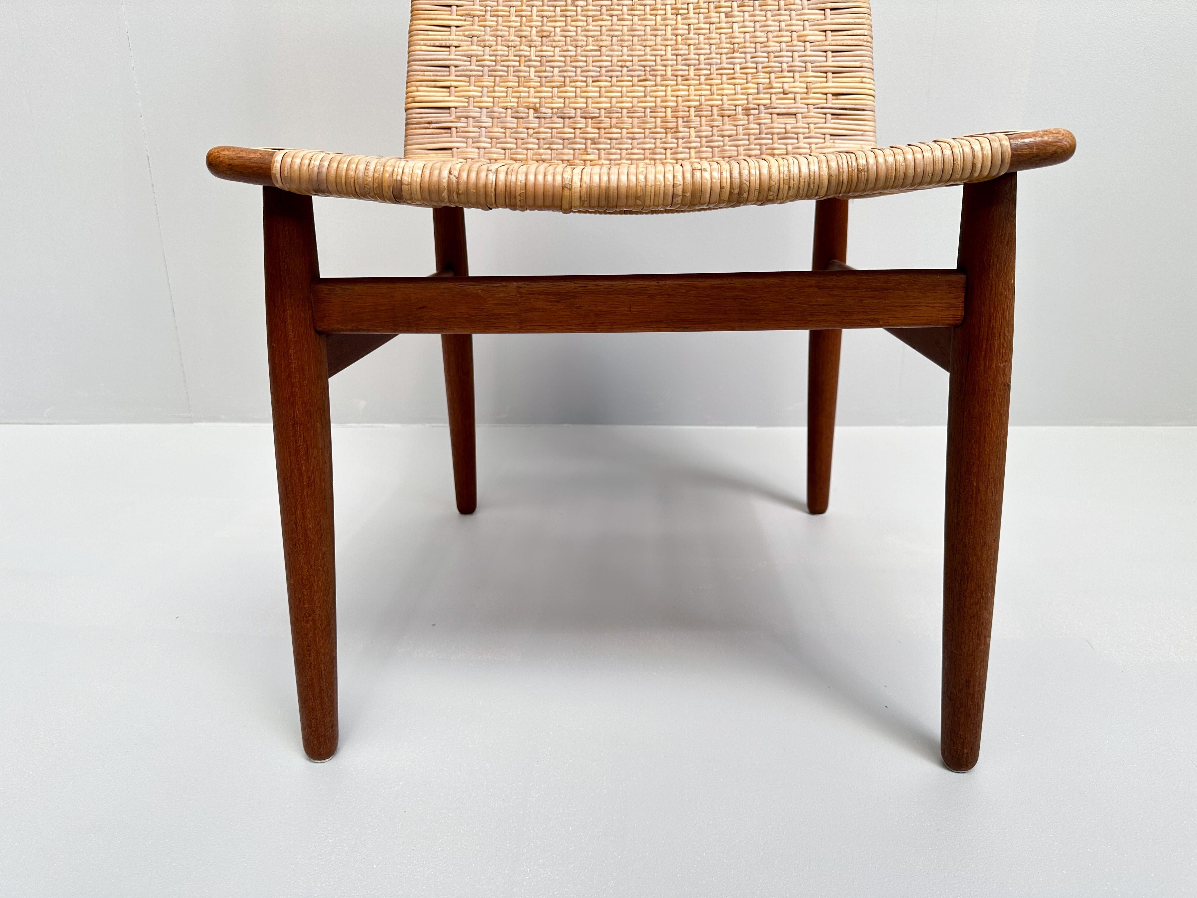 Jørgen Høj Teak and Rattan Chair for Thorald Madsen, Denmark, 1950s For Sale 2