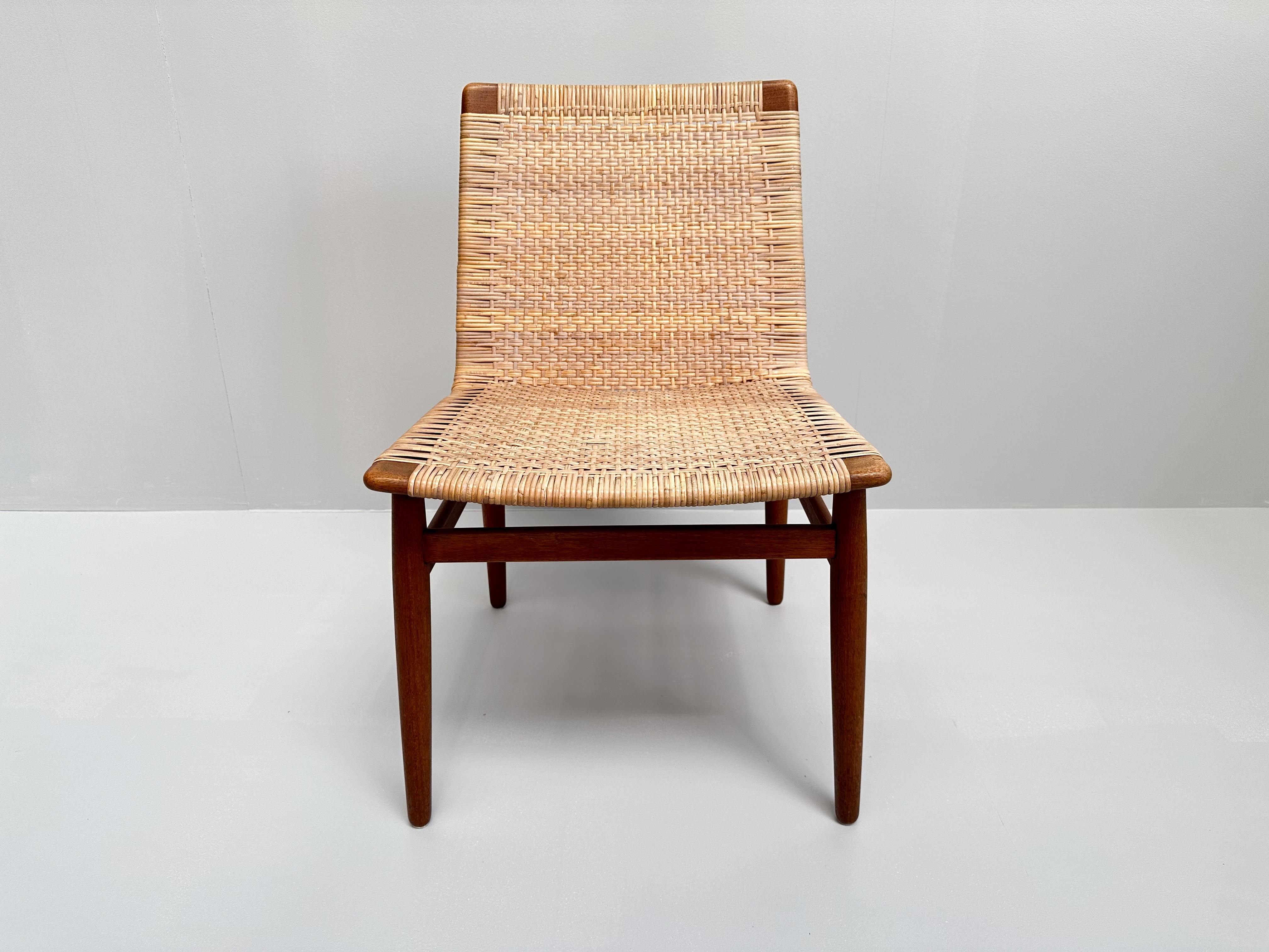 Jørgen Høj Teak and Rattan Chair for Thorald Madsen, Denmark, 1950s For Sale 3