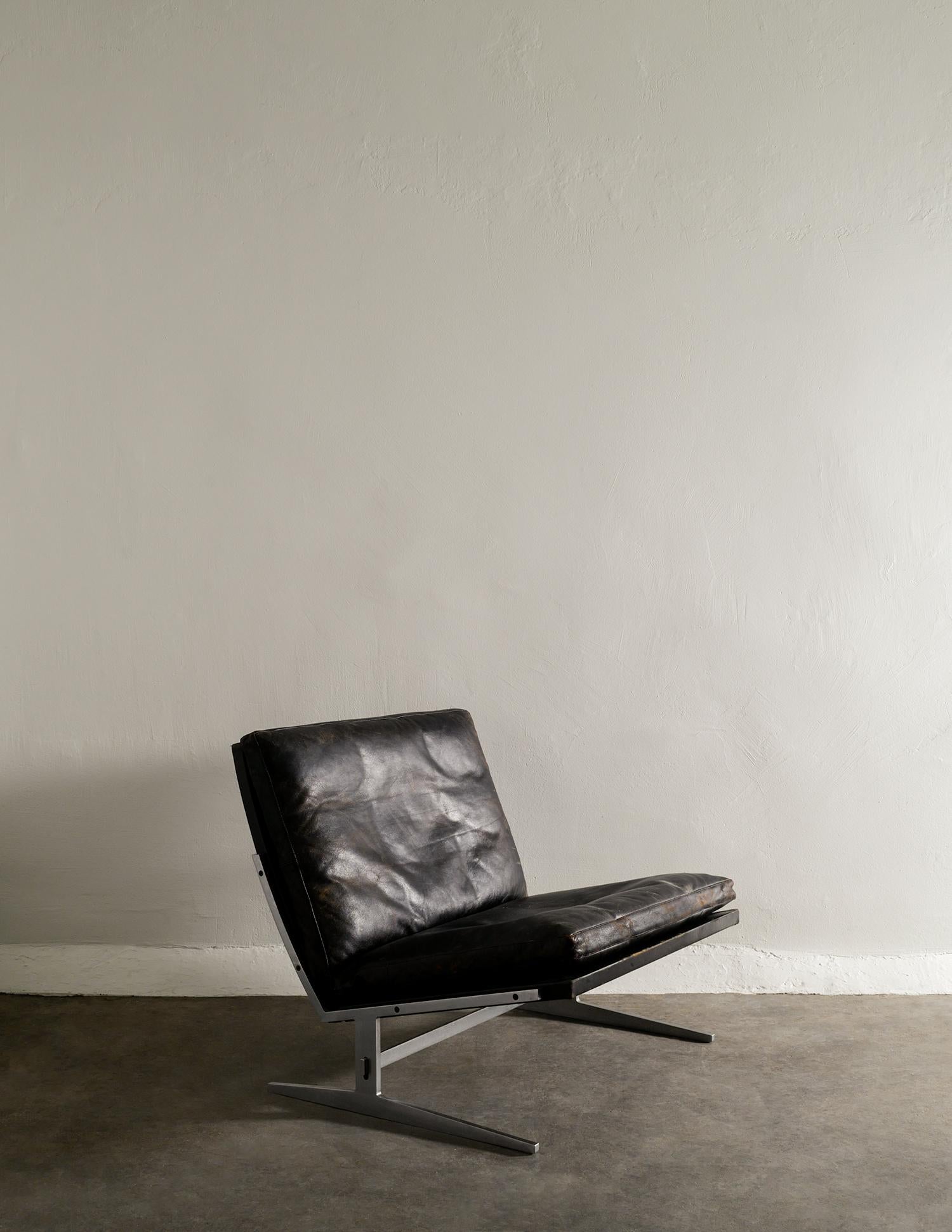 Rare mid century easy chair model 