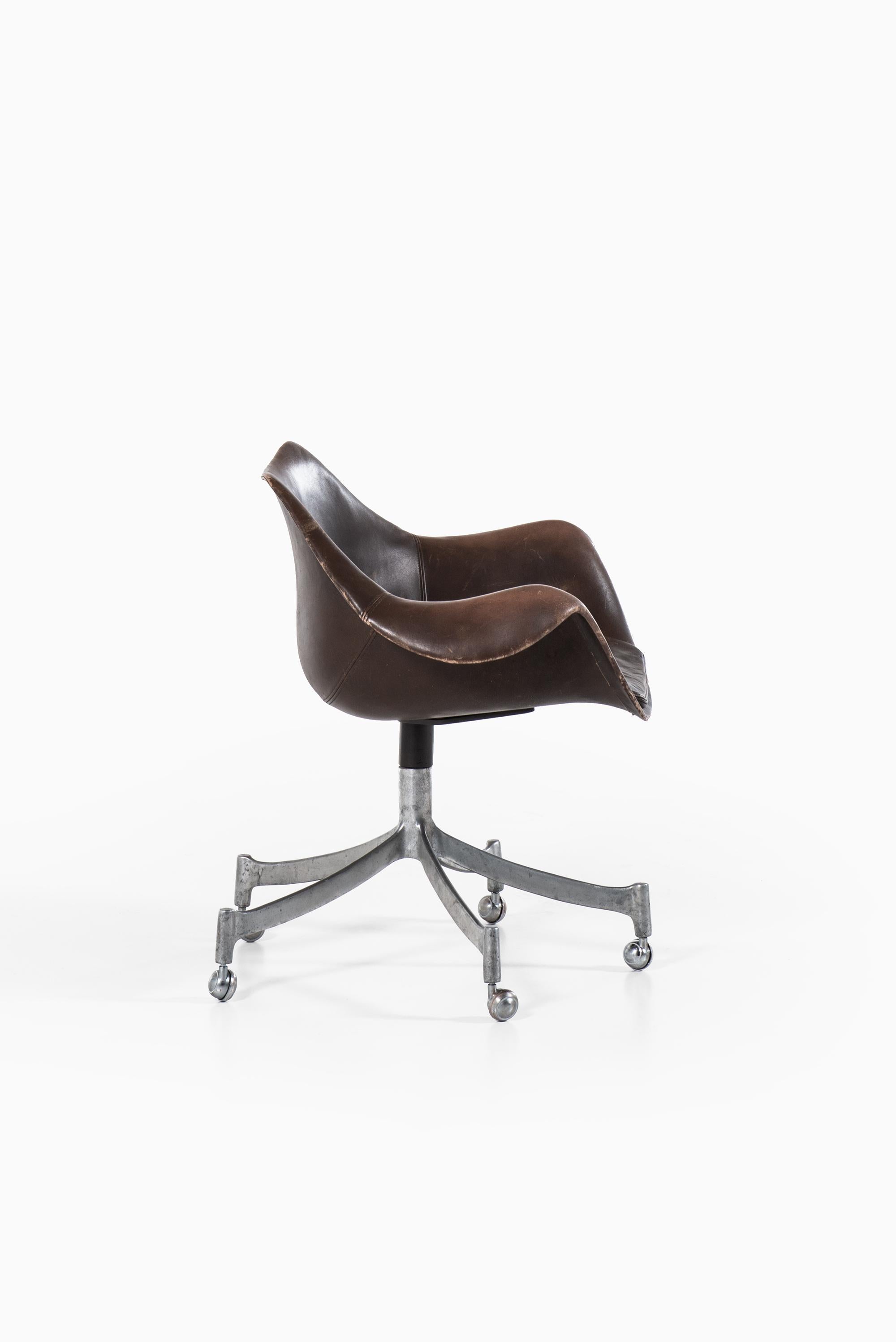 Jørgen Lund & Ole Larsen Office Chair Model 932 by Bo-Ex in Denmark 1