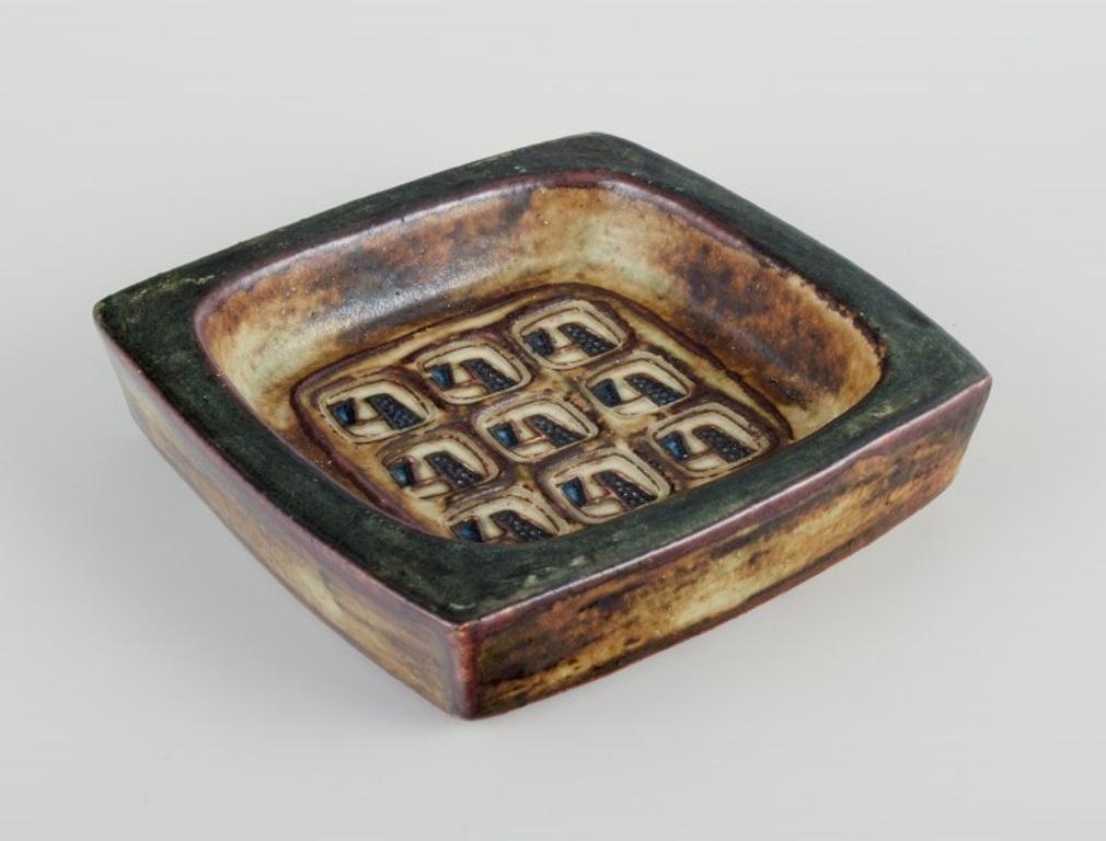 Jørgen Mogensen para Royal Copenhagen, Dos platos de gres Escandinavo moderno en venta