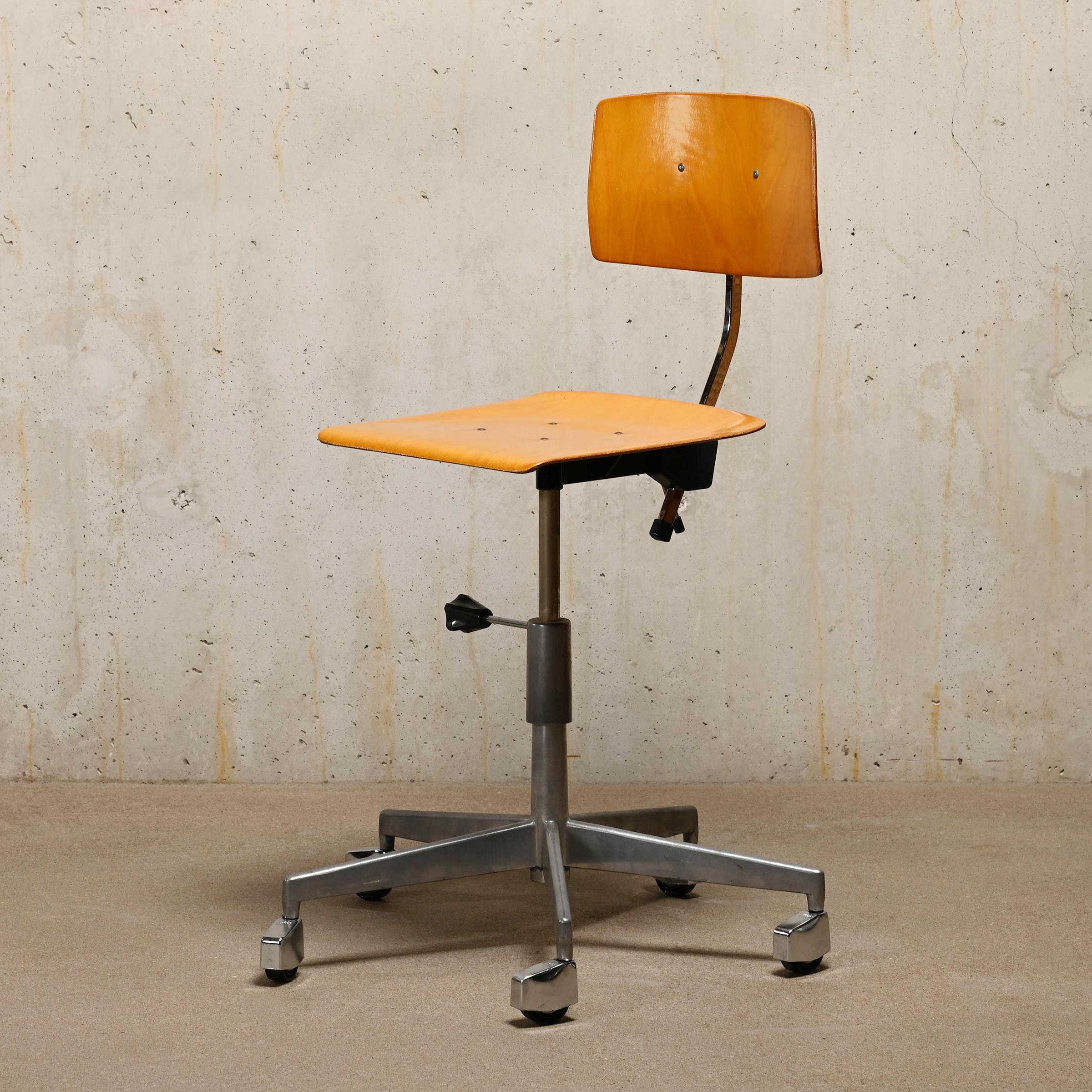Mid-20th Century Jørgen Rasmussen Industrial Office / Desk Chair in Light Wood for Labofa