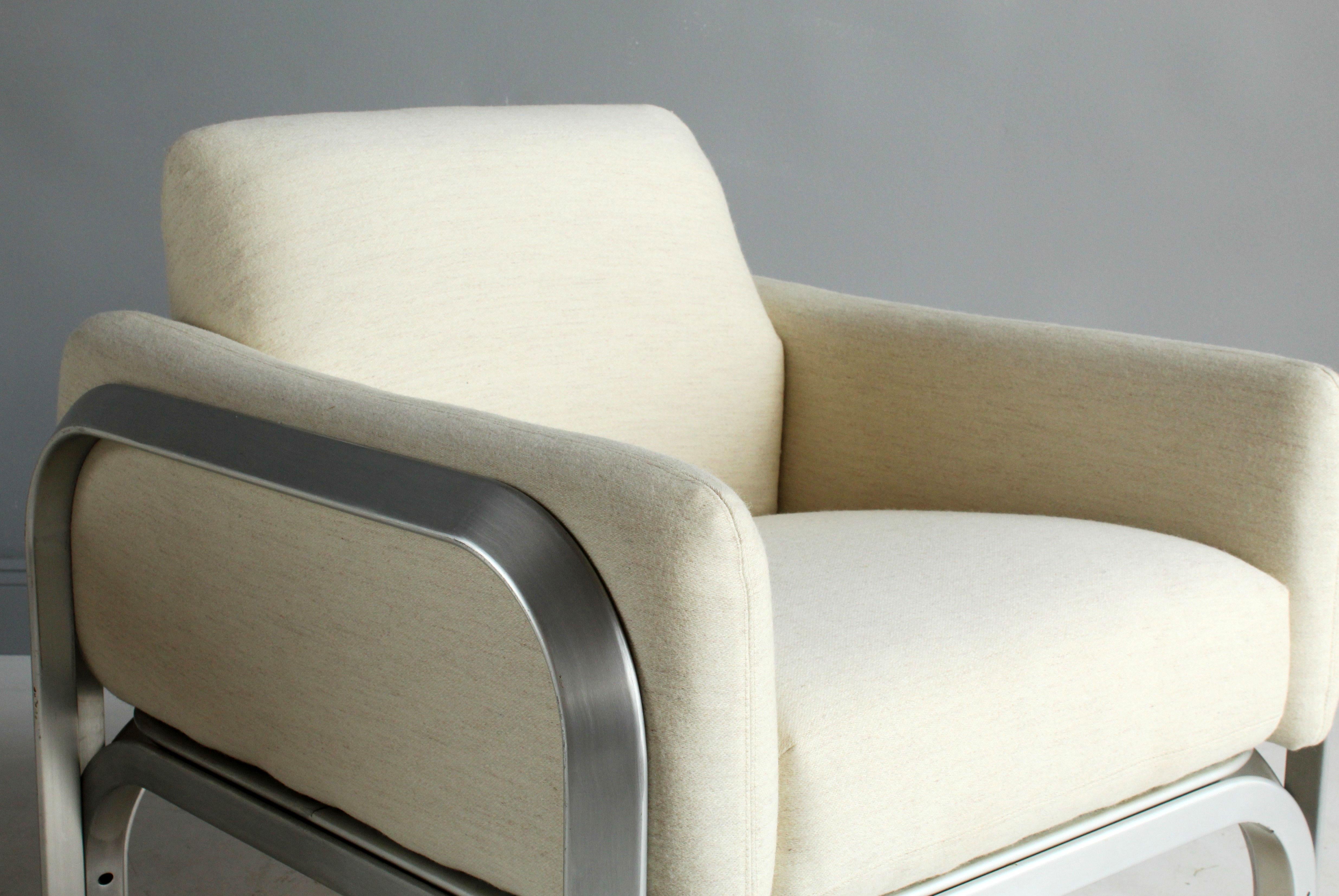 European Jørn Utzon, Lounge Chairs Designed for Sydney Opera House, Steel, Fabric, 1960s