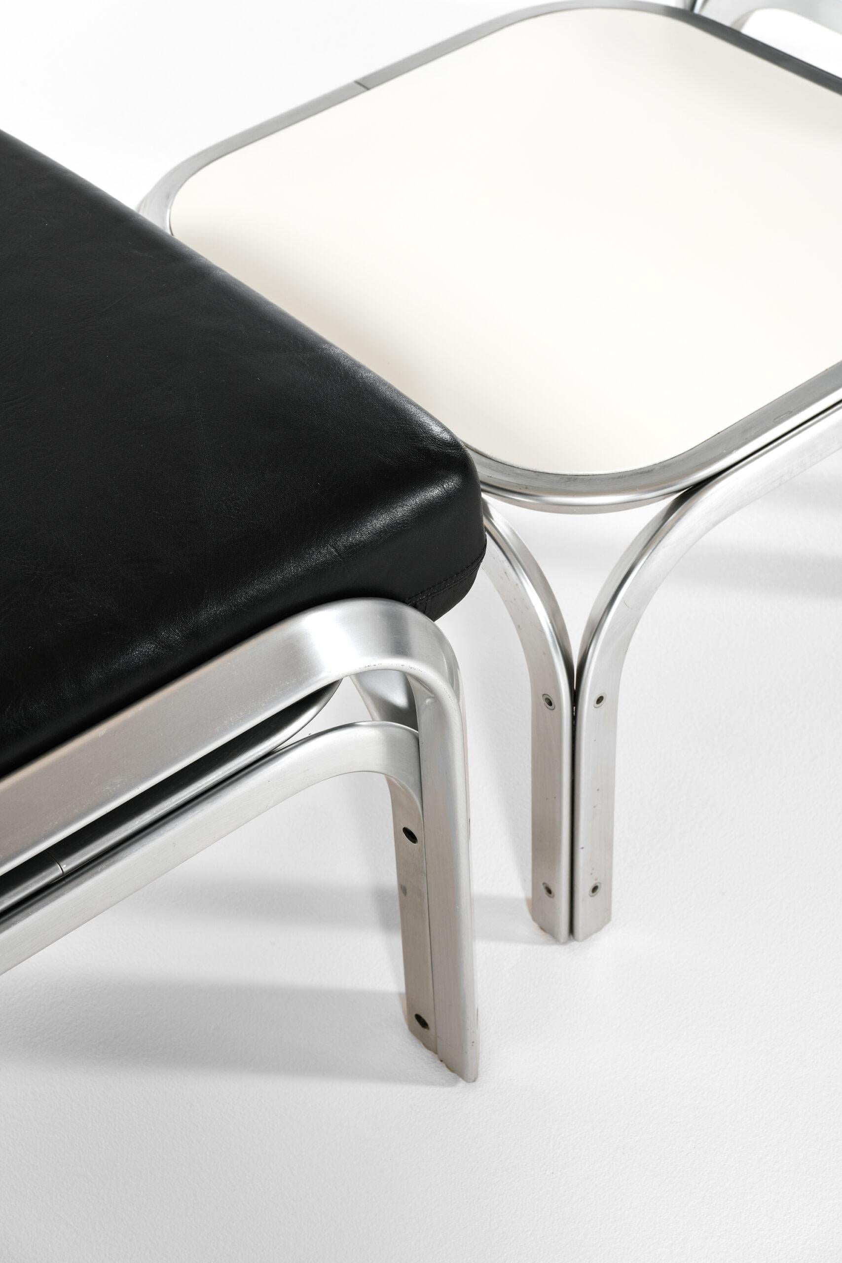 Scandinavian Modern Jørn Utzon Seating Group Produced by Fritz Hansen For Sale