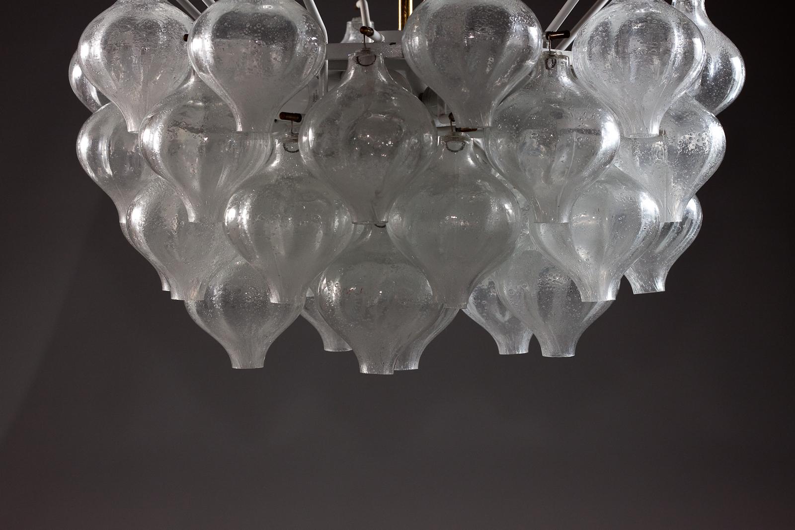 J.T. Kalmar 1960's Tulipan blown glass chandelier For Sale 1