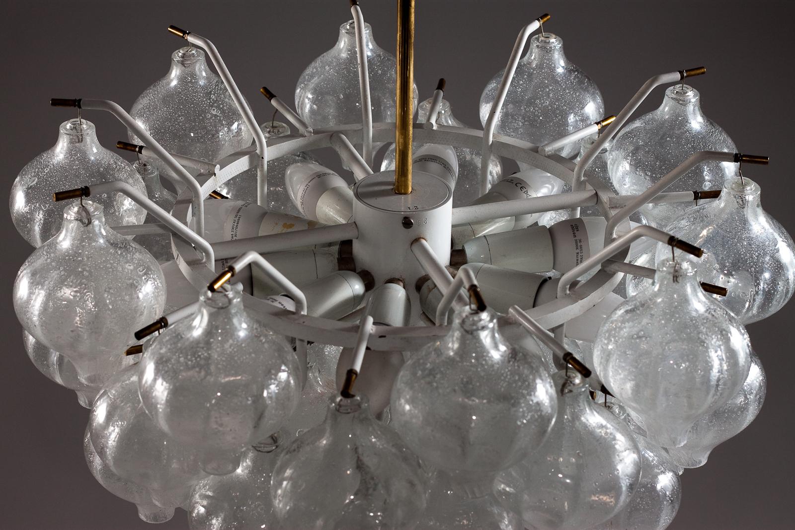 J.T. Kalmar 1960's Tulipan blown glass chandelier For Sale 2