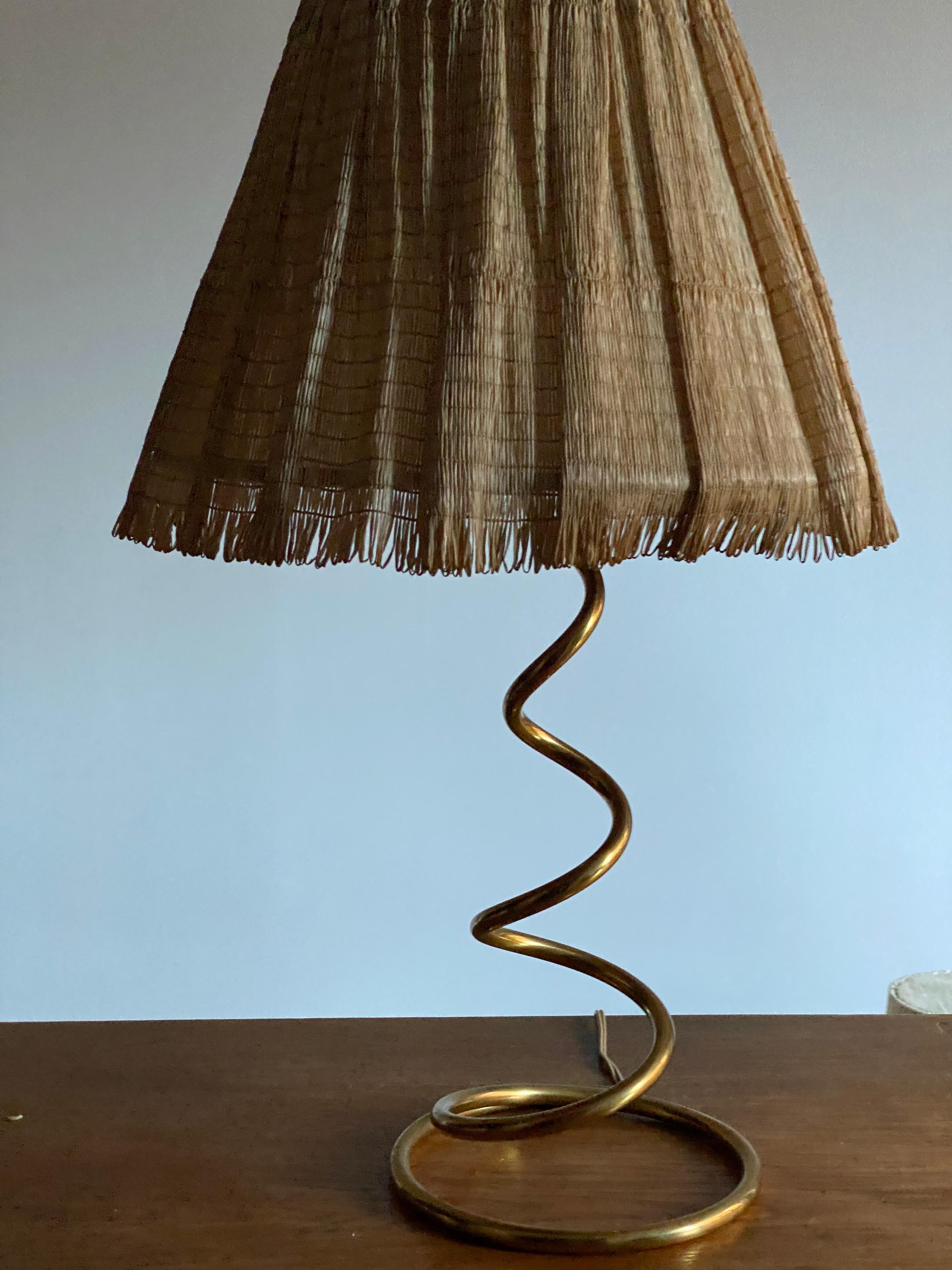 Mid-20th Century J.T. Kalmar 'Attribution' Organic Table Lamp, Brass, Rattan, Germany, 1950s