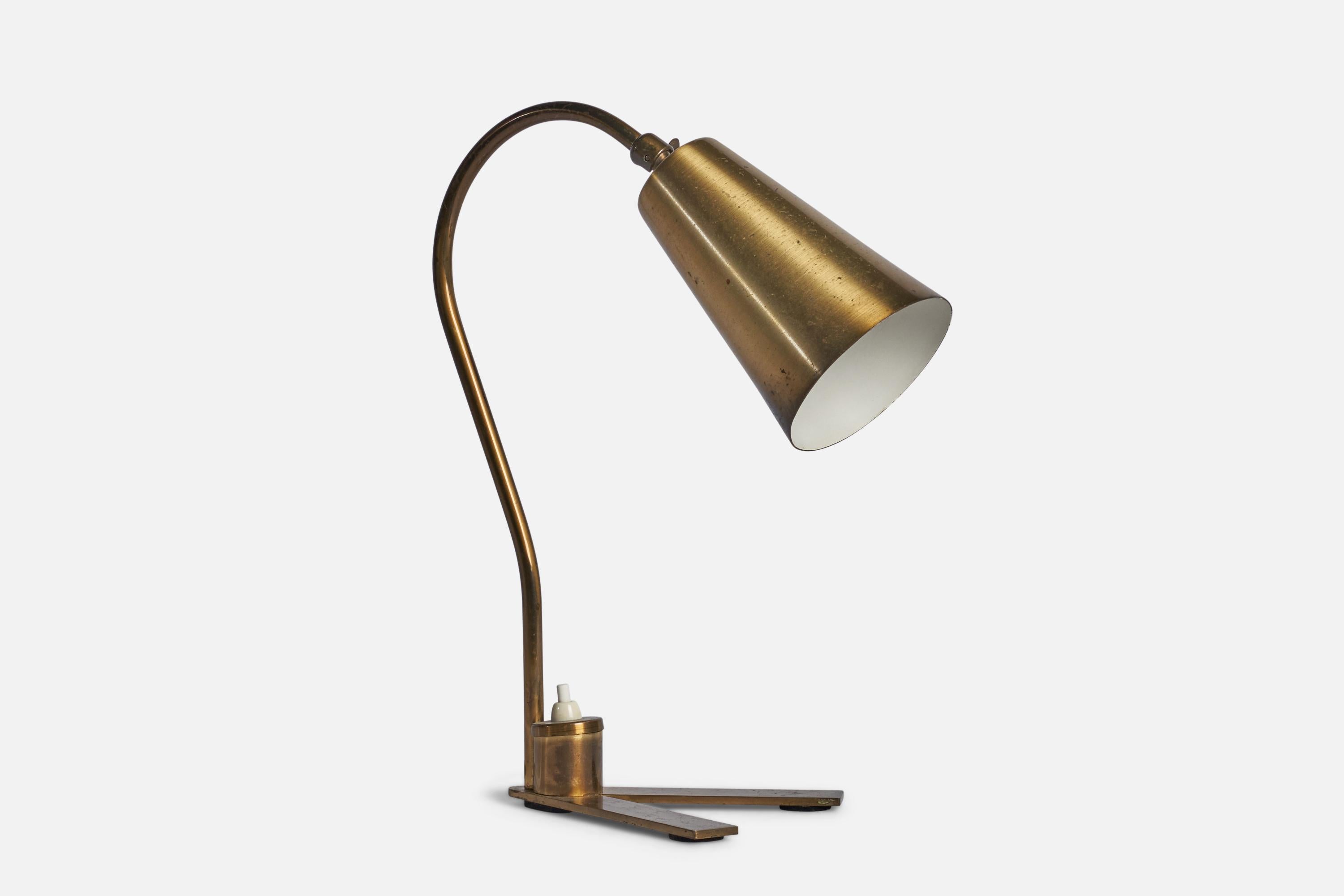 Mid-Century Modern J.T. Kalmar Attribution, Table Lamp, Brass, Austria, 1940s For Sale