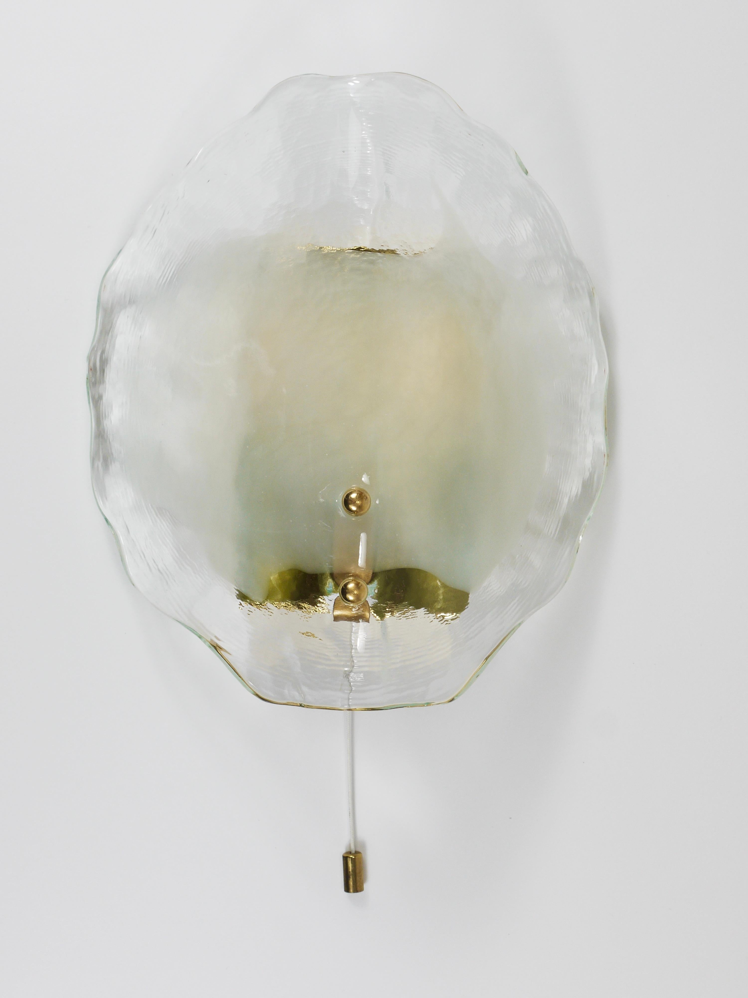 J.T. Kalmar Brass & Murano Glass Petal Sconce Wall Light, Vienna, 1970s For Sale 8