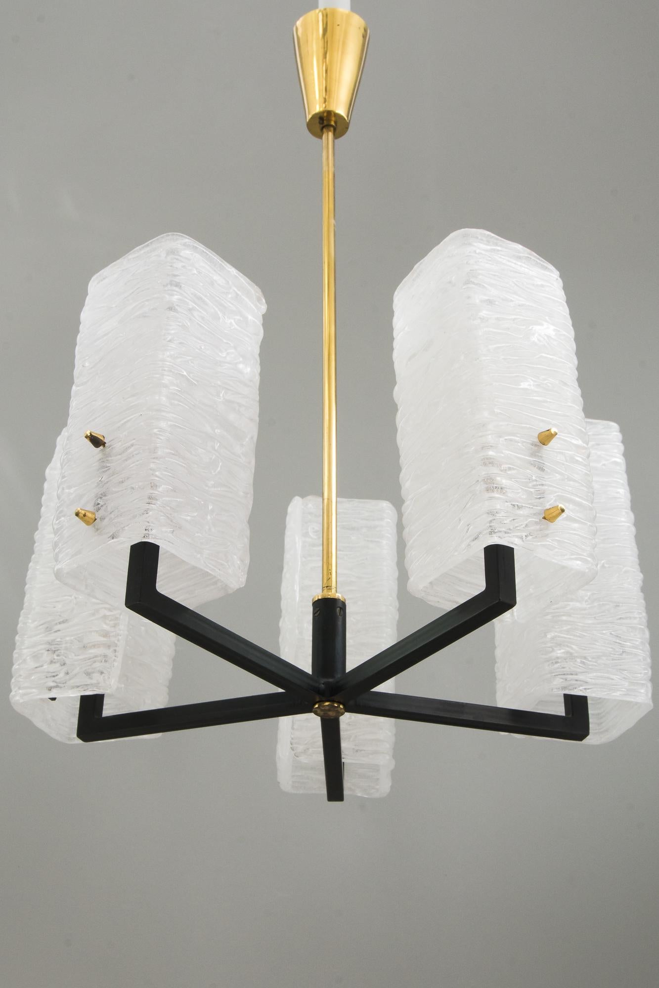 Mid-20th Century J.T. Kalmar Frosted Glass Chandelier, Vienna, circa 1960s For Sale