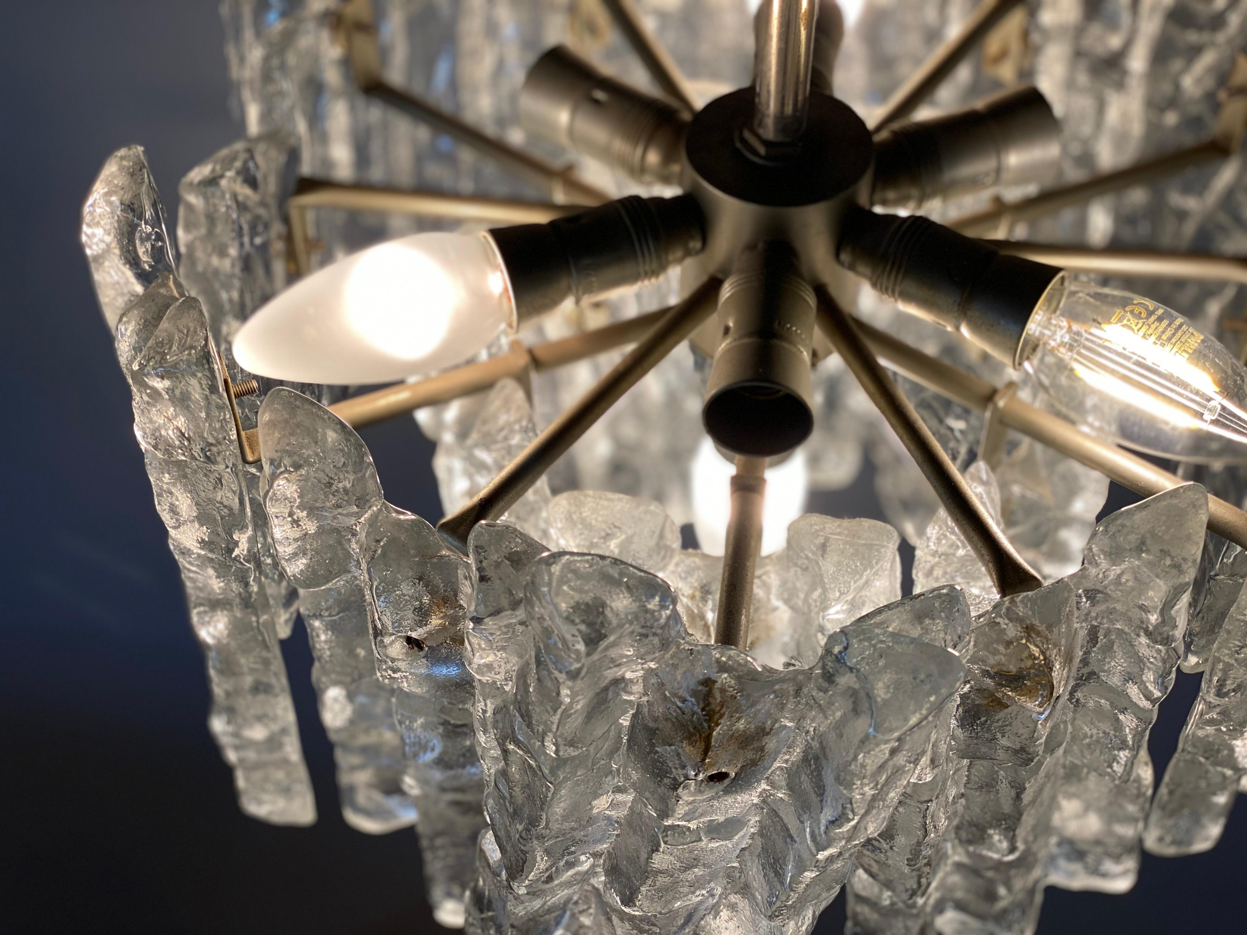 J.T. Kalmar 'Ice Glass' Chandelier, 1960s, Middel Size with Six Lamp Sockets For Sale 11