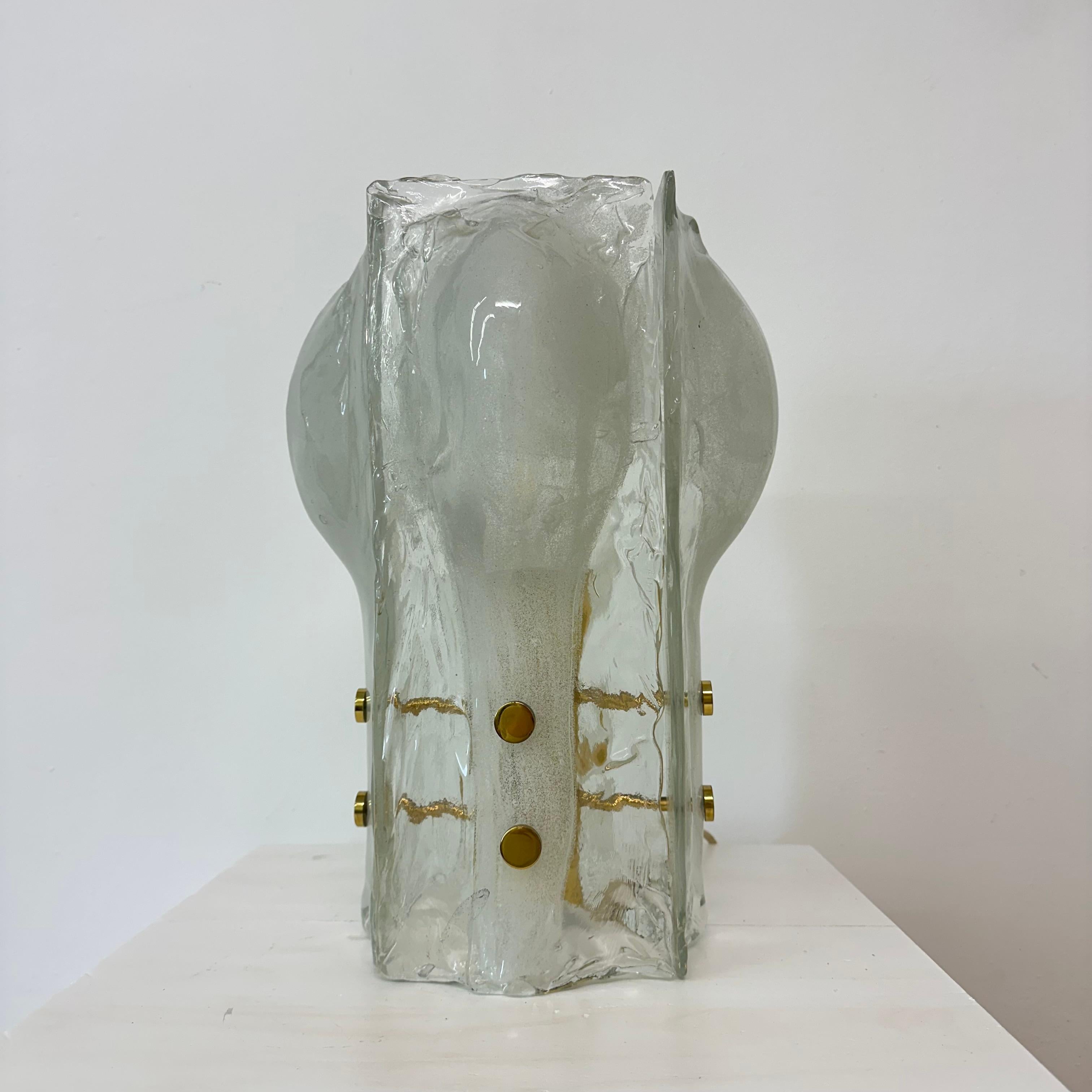 J.T. Lámpara de mesa Kalmar de pétalos de cristal helado , años 70 en venta 6