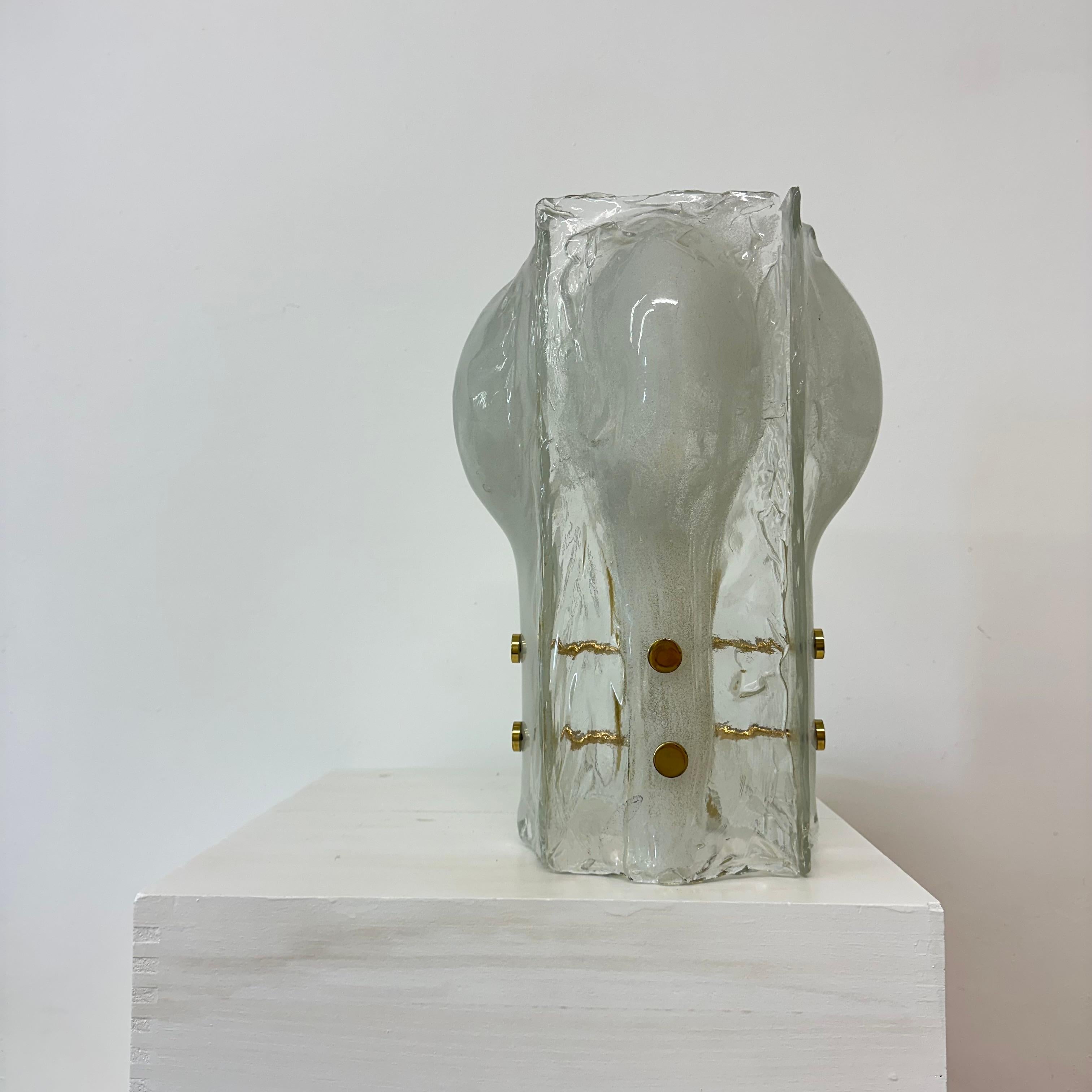 J.T. Lámpara de mesa Kalmar de pétalos de cristal helado , años 70 en Bueno estado para la venta en Delft, NL