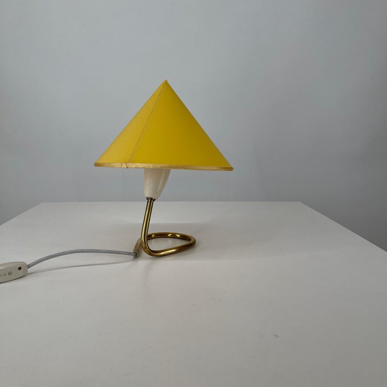 J.T. Kalmar Mid-Century Modern Petite Table Night Stand Lamp, Austria, 1950s In Good Condition For Sale In Vienna, AT