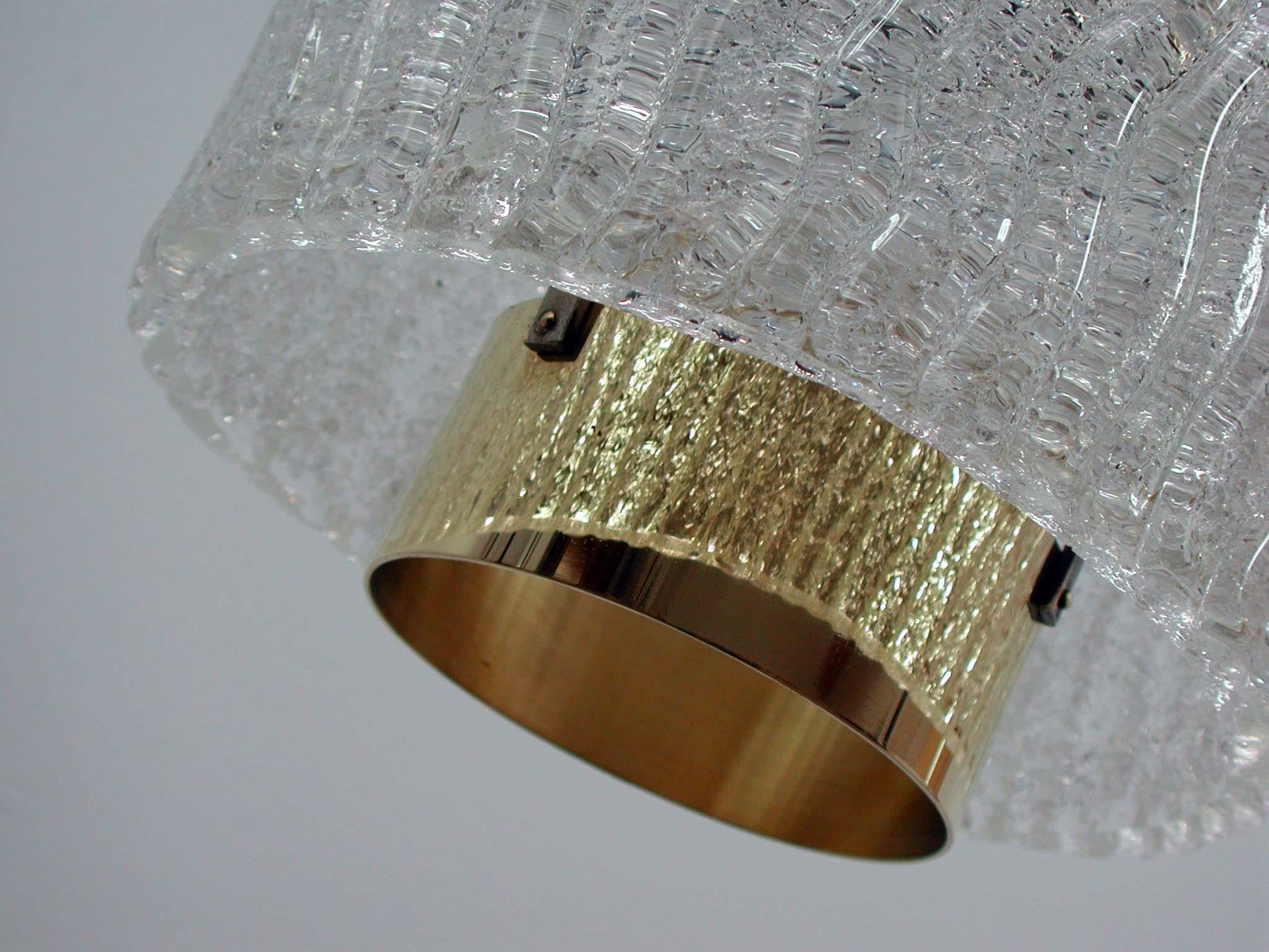 J.T. Kalmar Midcentury Textured Glass and Brass Pendant, 1950s In Good Condition For Sale In NUEMBRECHT, NRW