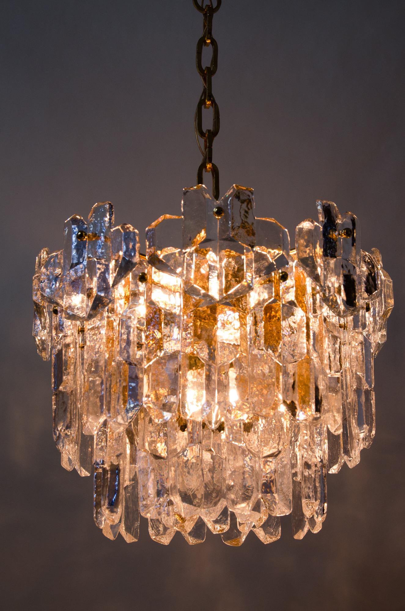 J.T. Kalmar Palazzo Chandelier Gold Brass Glass, 1970s For Sale 1