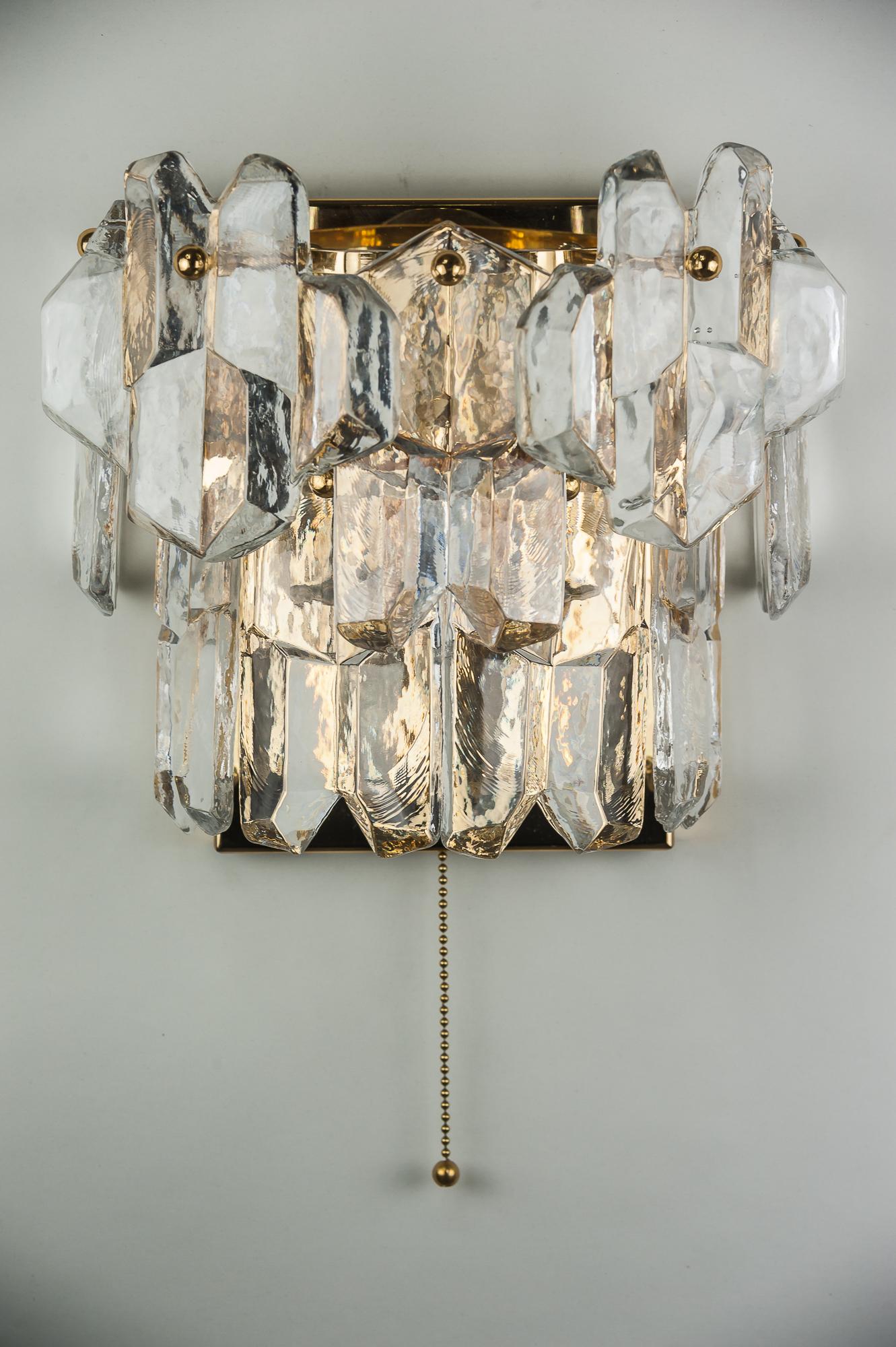 J.T. Kalmar Palazzo Chandelier Gold Brass Glass, 1970s For Sale 2