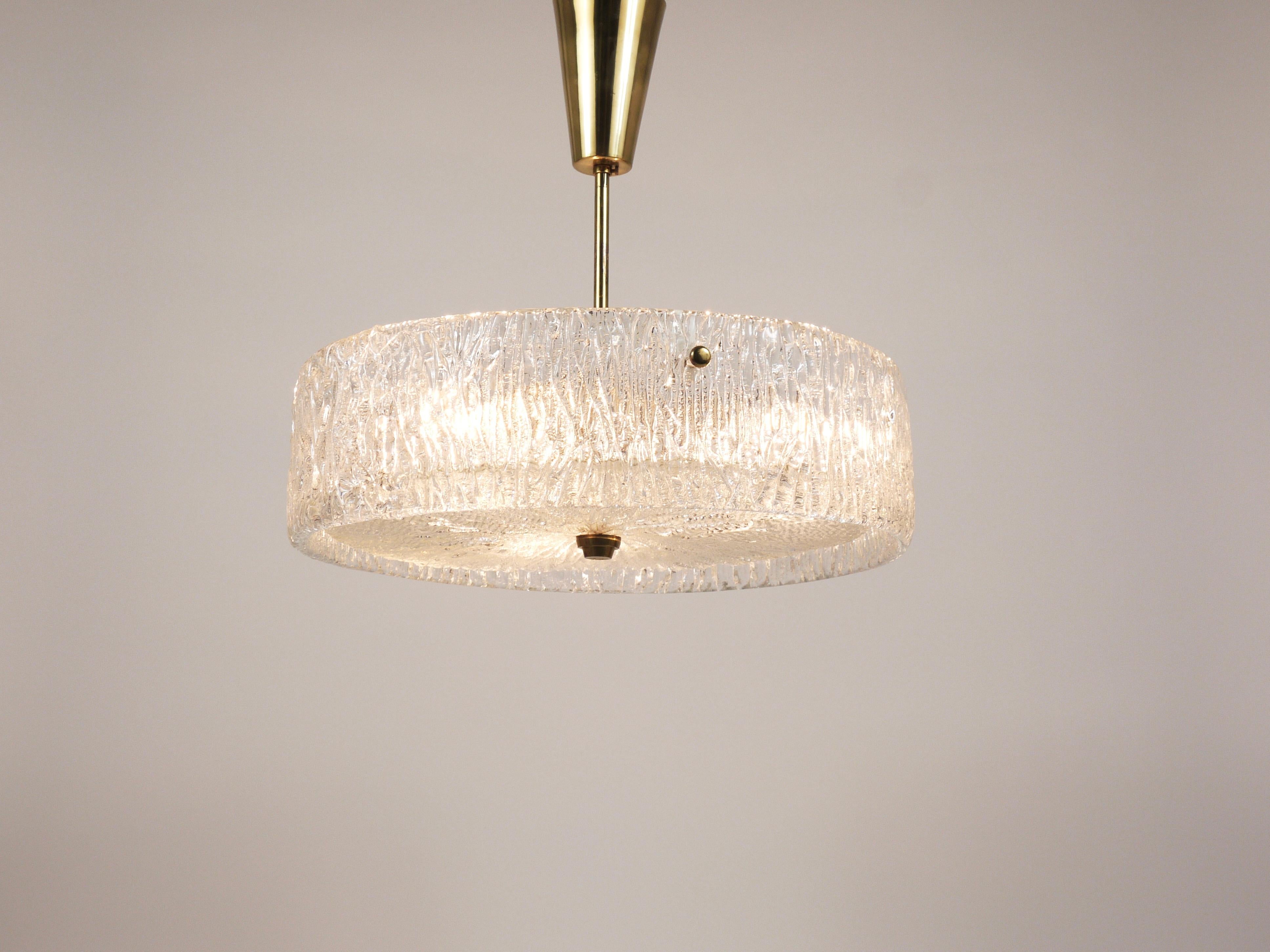 J.T. Kalmar Round Textured Glass Ring & Brass Chandelier, Pendant Lamp, 1950s For Sale 5