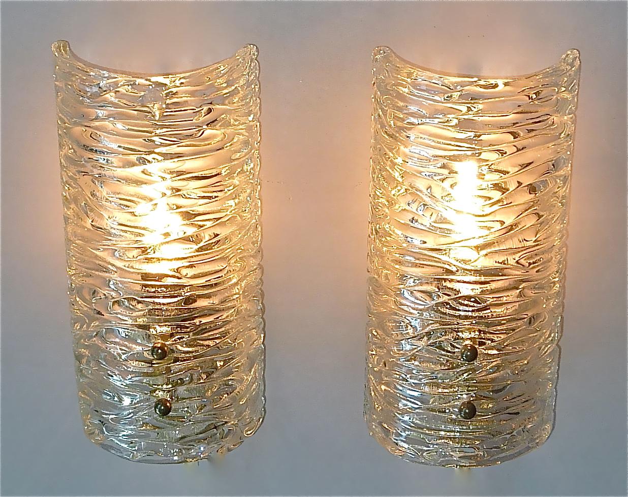 J.T. Kalmar Sconces Wall Lights Textured Murano Glass Brass Venini Style 1950s For Sale 9