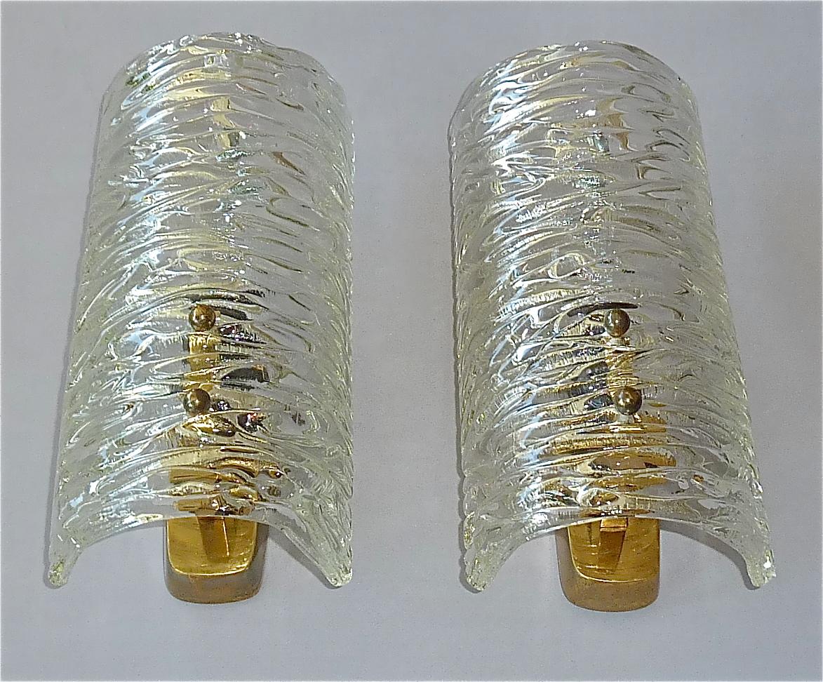 Mid-Century Modern J.T. Kalmar Sconces Wall Lights Textured Murano Glass Brass Venini Style 1950s For Sale