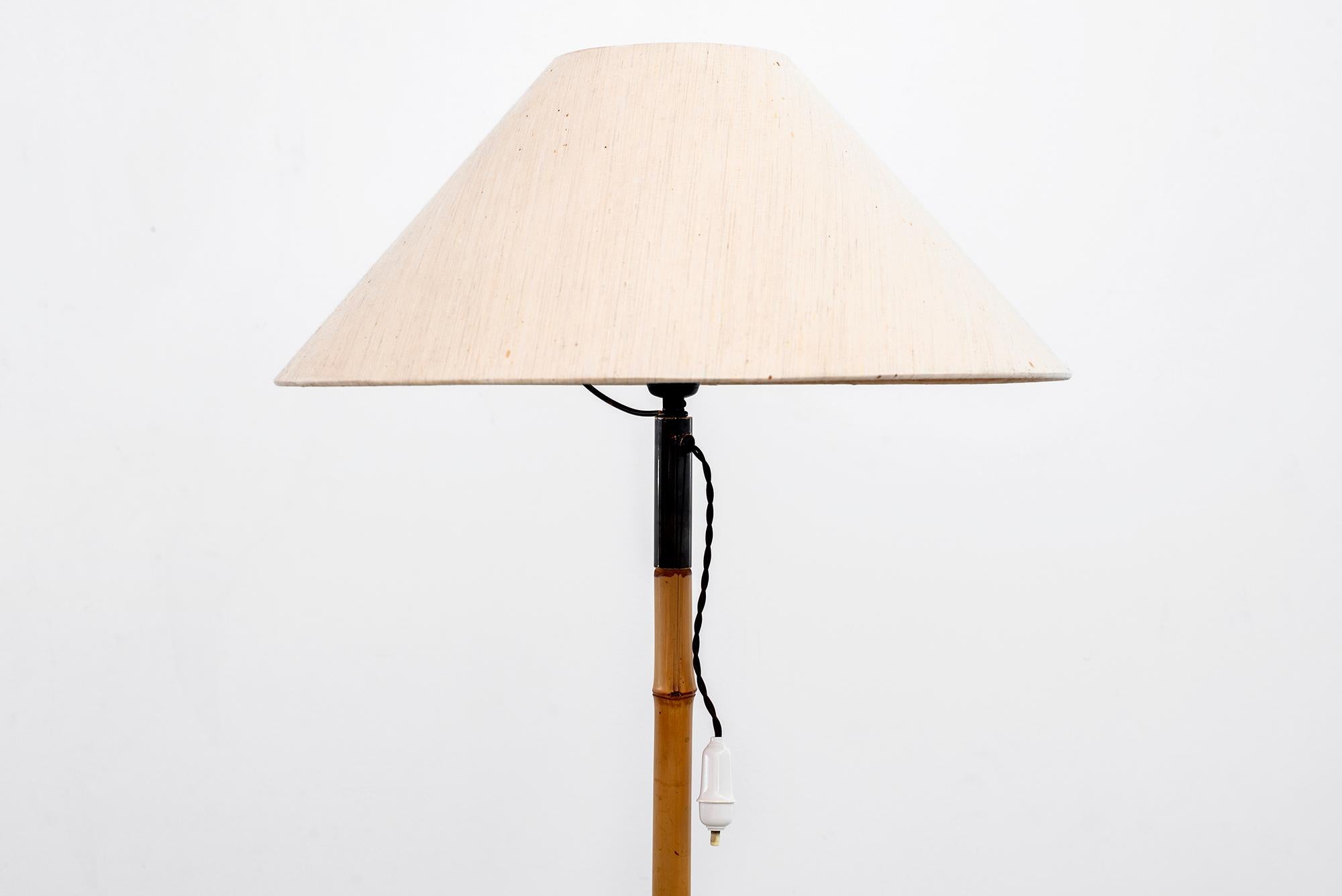 J.T. Kalmar Style Floor Lamp In Fair Condition In Beverly Hills, CA