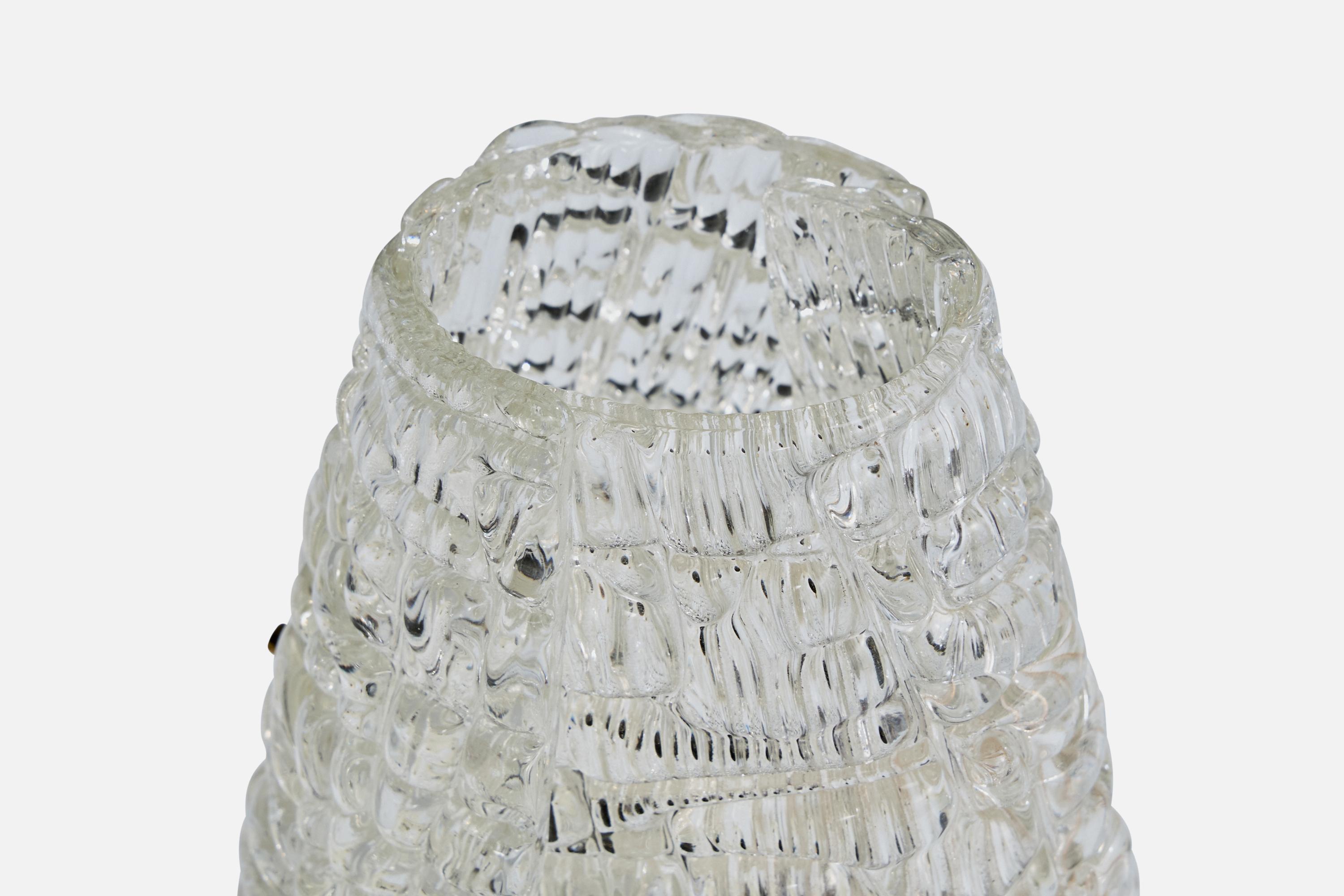 Milieu du XXe siècle J.T. Kalmar, lampe de table, laiton, verre, Autriche, années 1960 en vente