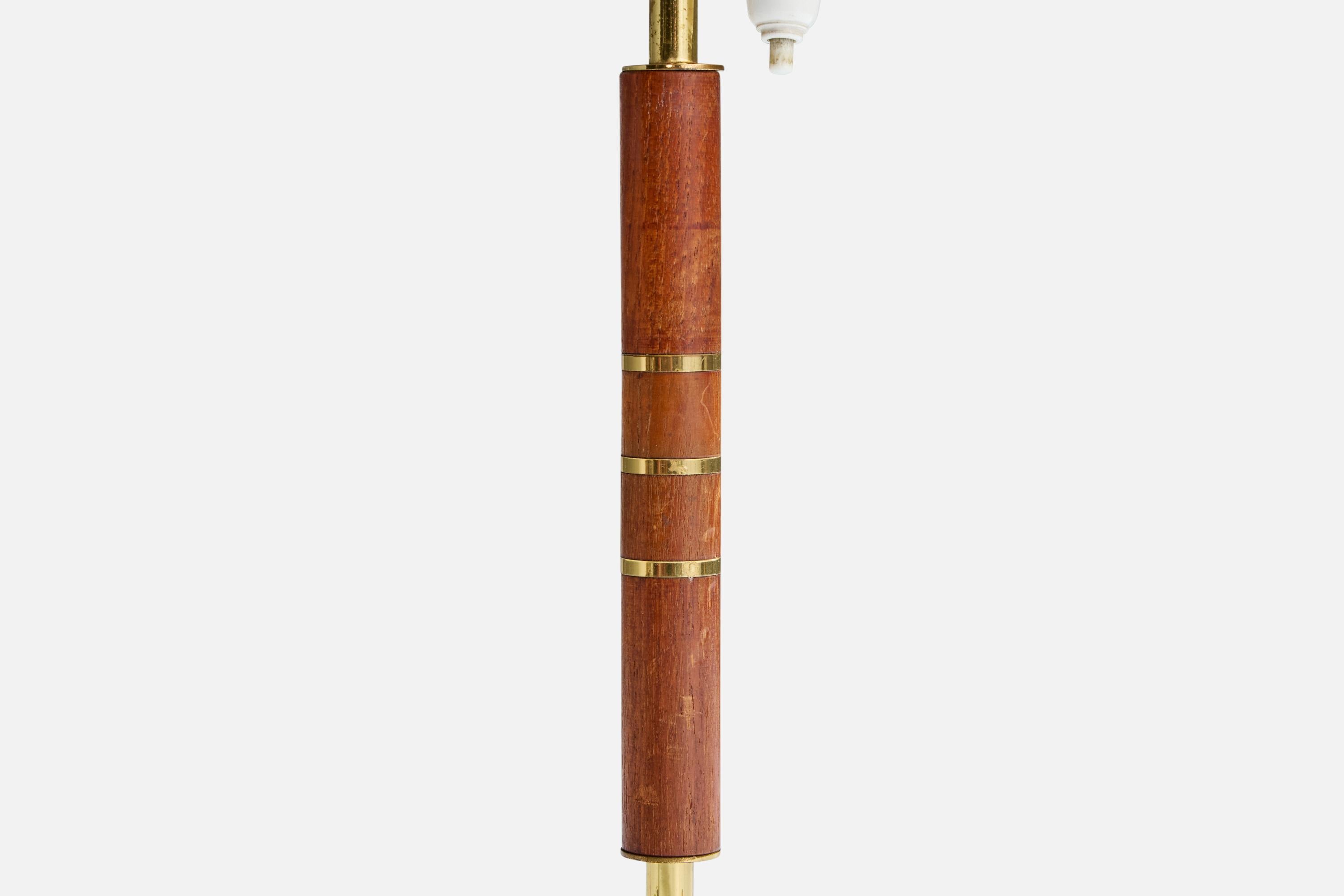 J.T. Kalmar, Tischleuchte, Messing, Teak, Österreich, 1960er Jahre im Zustand „Gut“ im Angebot in High Point, NC