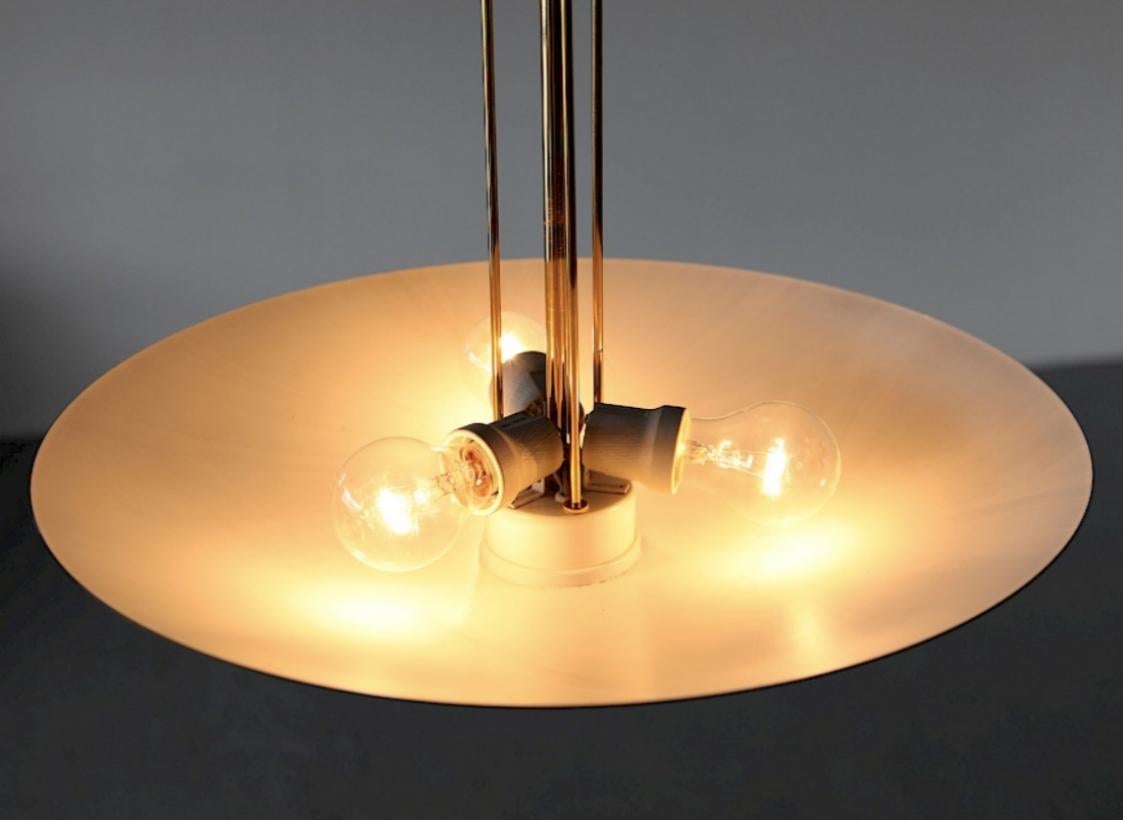J.T. KALMAR Uplight Ceiling Brass Lamp, Chandelier, Mod. 8585, 1960s, Austria In Good Condition For Sale In Biebergemund, Hessen