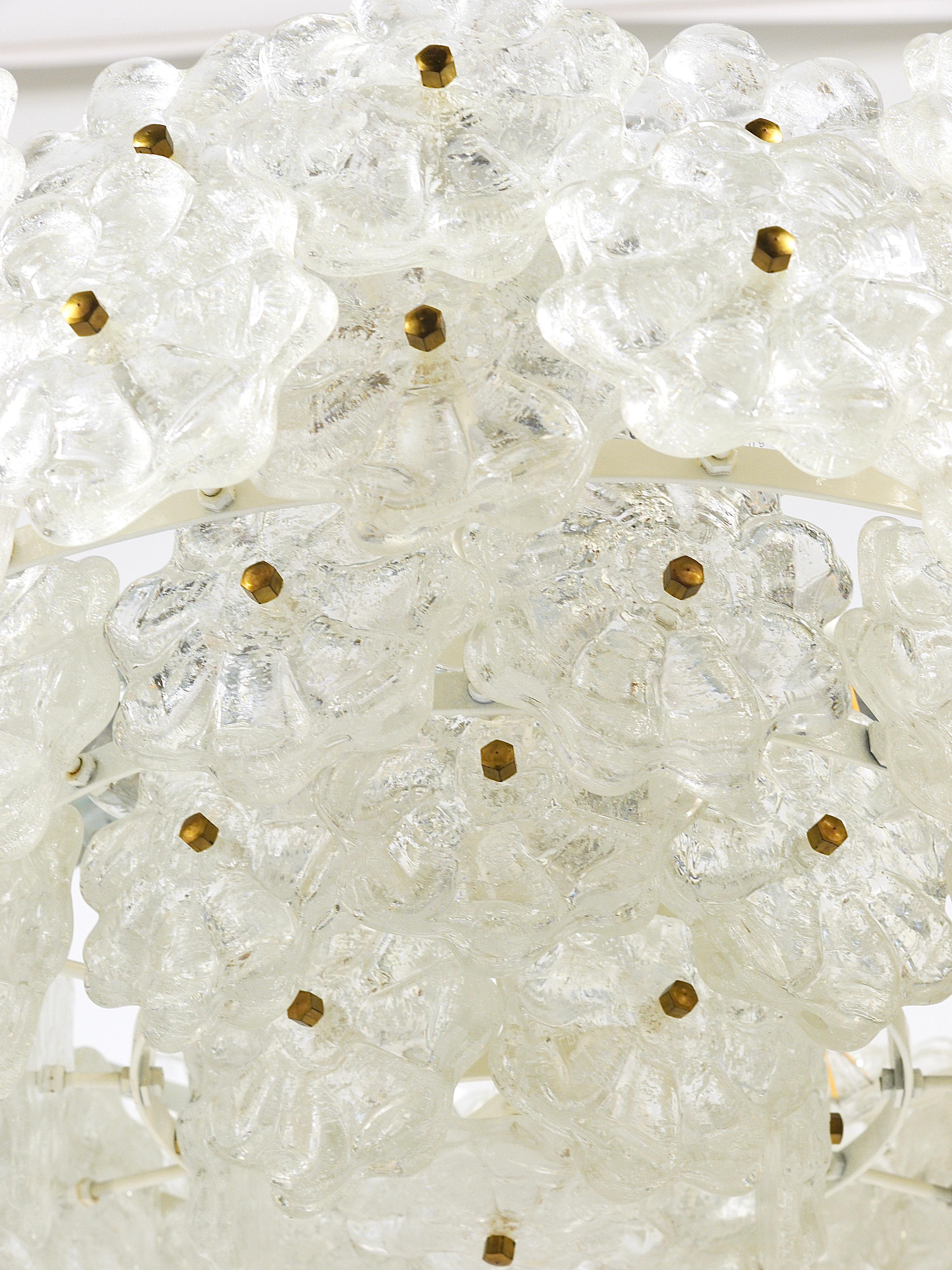 J.T.Kalmar Large Mid-Century Glass Flower Gilt Brass Chandelier, Austria, 1960s 5