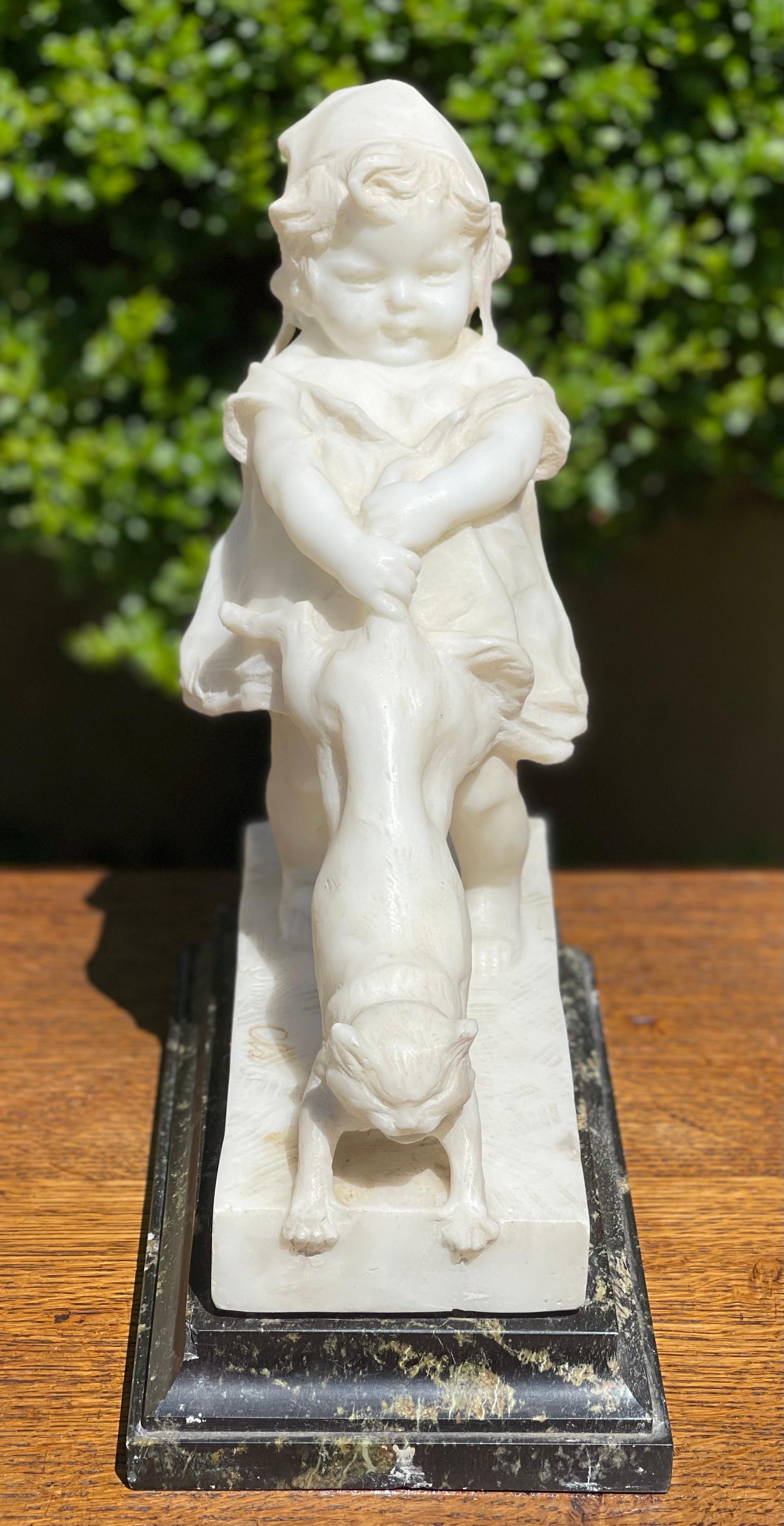 Juan Clara, Young Girl and the Cat, Carrara Marble, 19th Century For Sale 9
