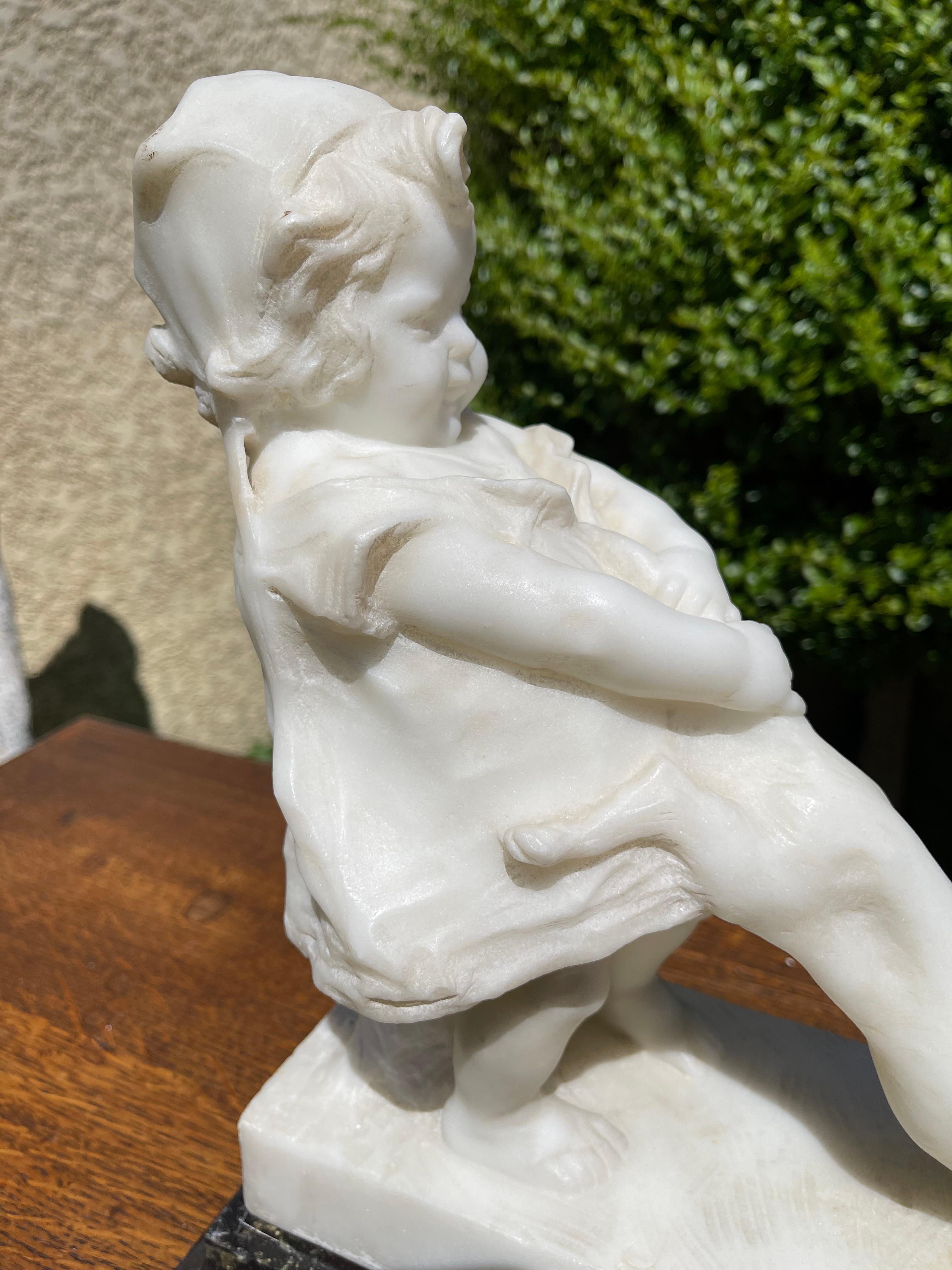 Juan Clara, Young Girl and the Cat, Carrara Marble, 19th Century For Sale 3