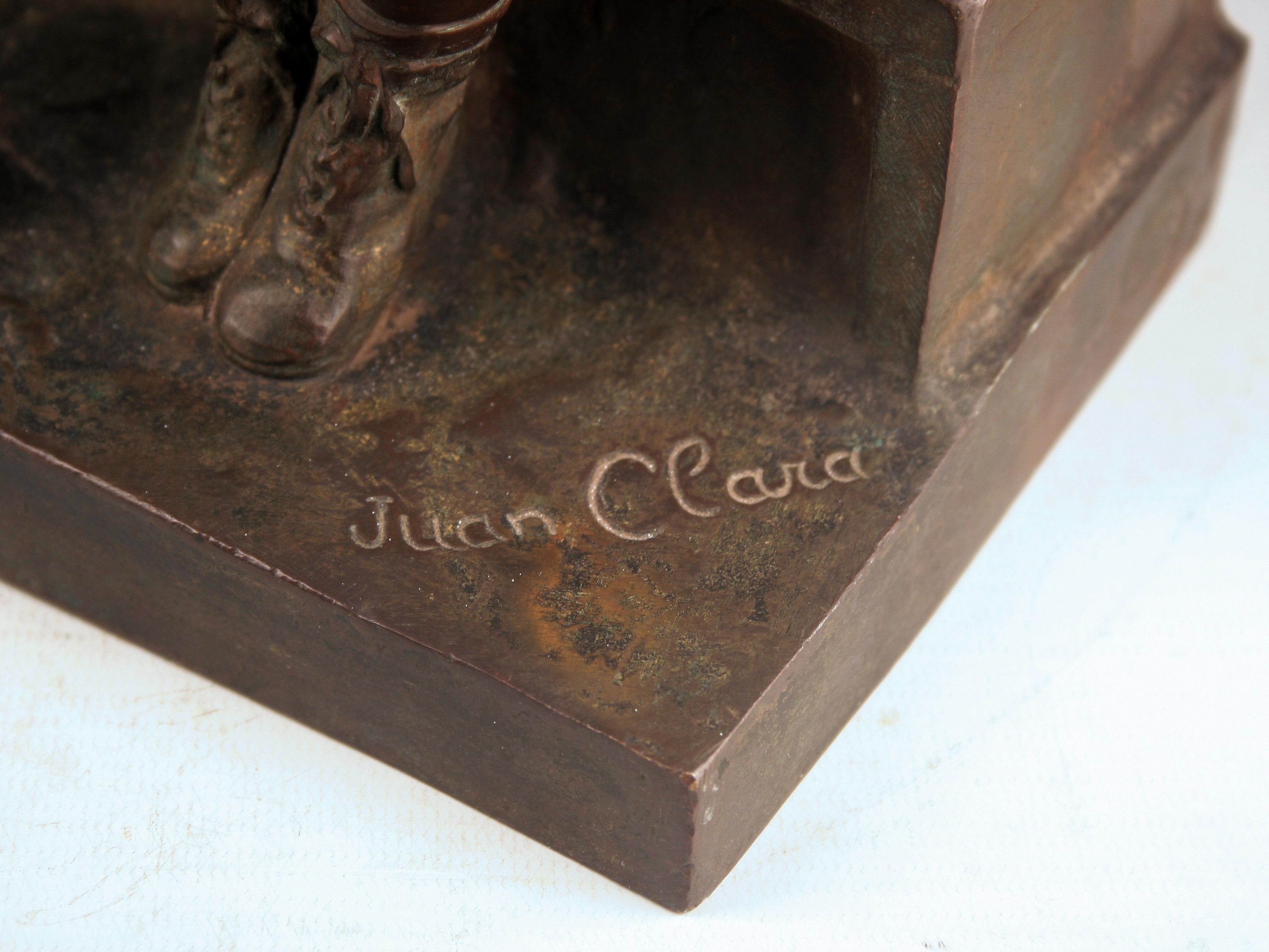 Juan Clara's 'Watching Something': Spanish Bronze Sculpture of Children on Bench For Sale 2