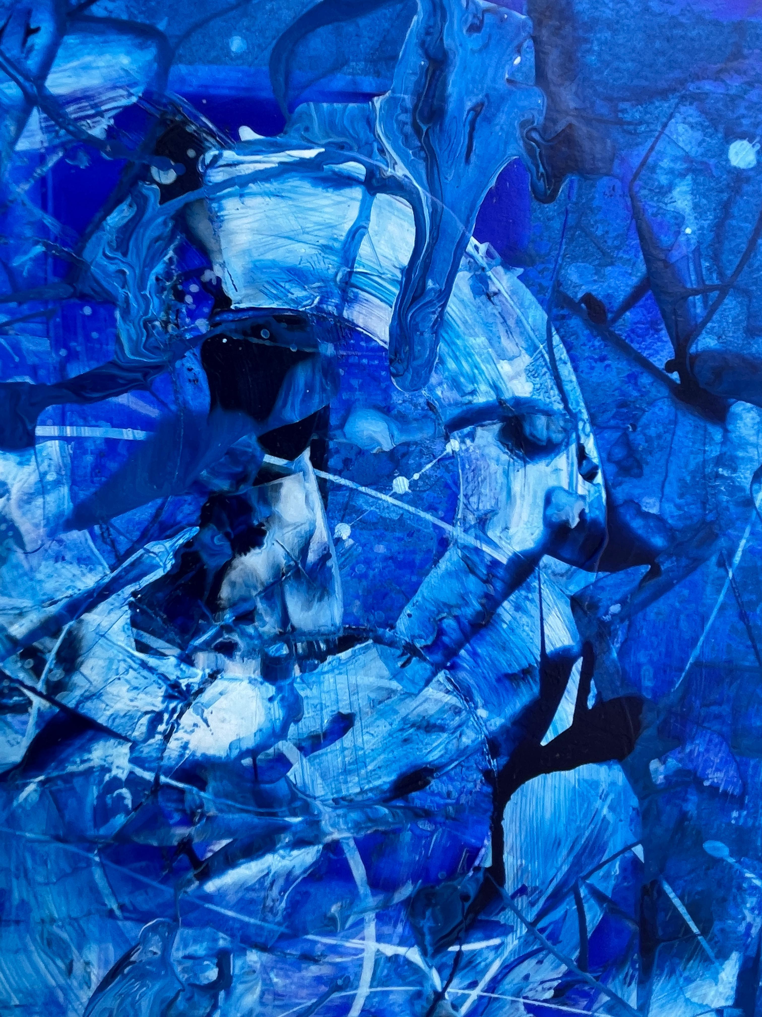 Mon œuvre, créée avec des acrílicos, reflète une exploration abstraite et vibrante de l'esprit humain. L'utilisation de couleurs vives et les Forma entrelacées capturent la complexité émotionnelle et la profondeur de l'introspection. Busqué
