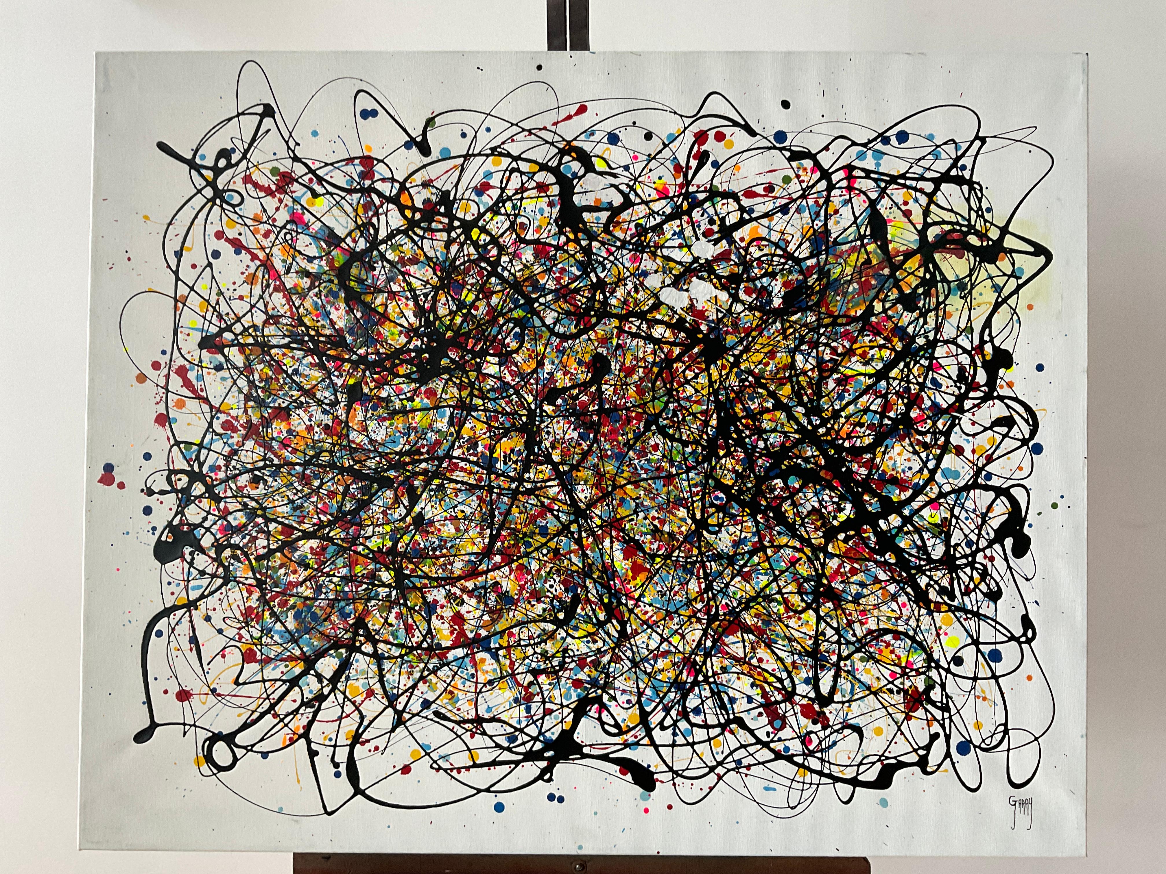 Este cuadro evoca una atmósfera misteriosa y cautivadora con un fondo oscuro que envuelve la escena en una sombra intrigante. Las líneas, hábilmente trazadas, atraviesan la composición con una textura palpable, creando un juego visual que invita a