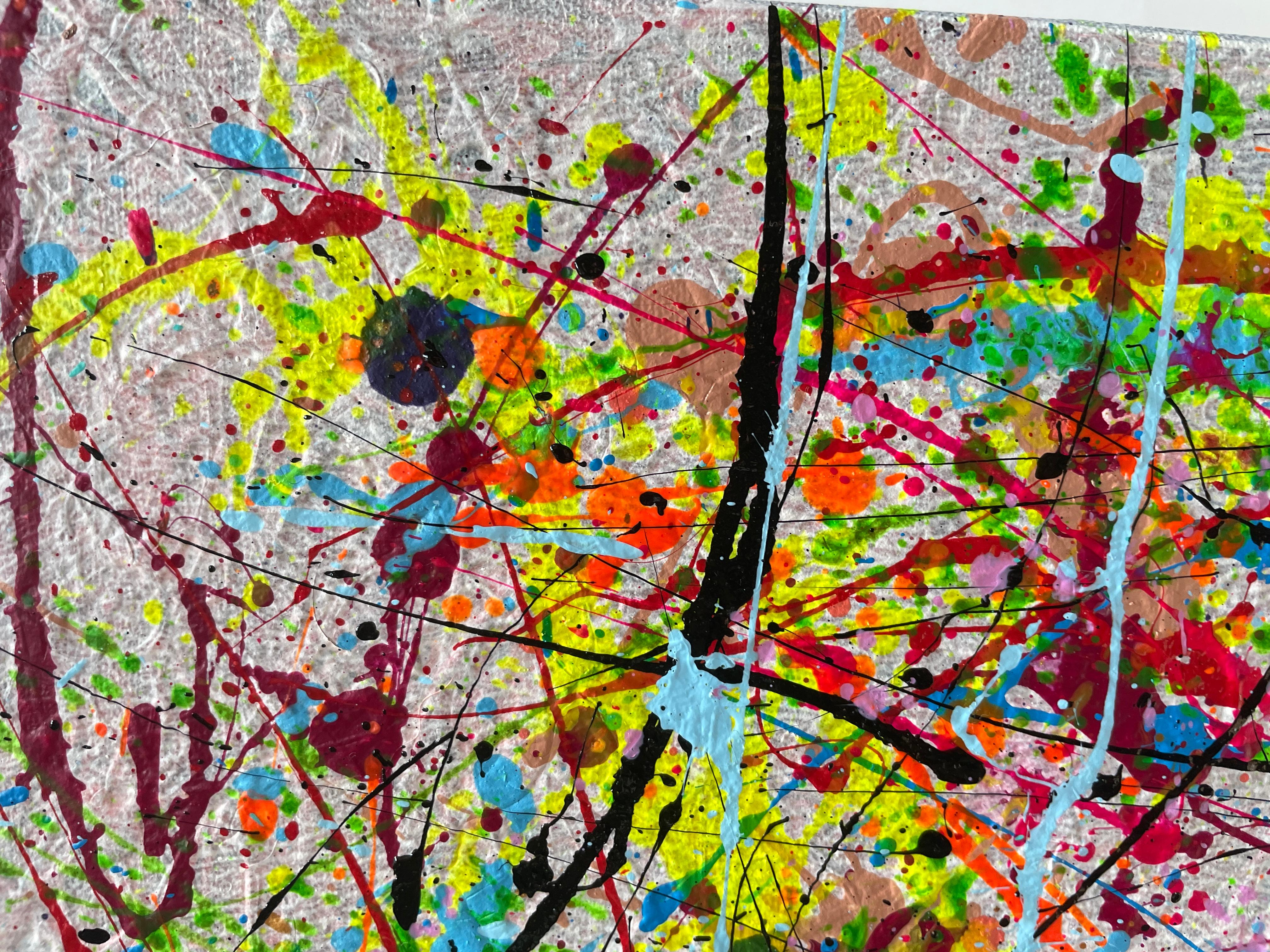 Die Farbpalette ist intensiv und überbordend, die Pinselstriche verflechten sich zu einem chaotischen Tanz aus leuchtenden Tönen. Feurige Rottöne, elektrisches Blau und sprudelndes Gelb verschmelzen zu einer visuellen Sinfonie, die intensive