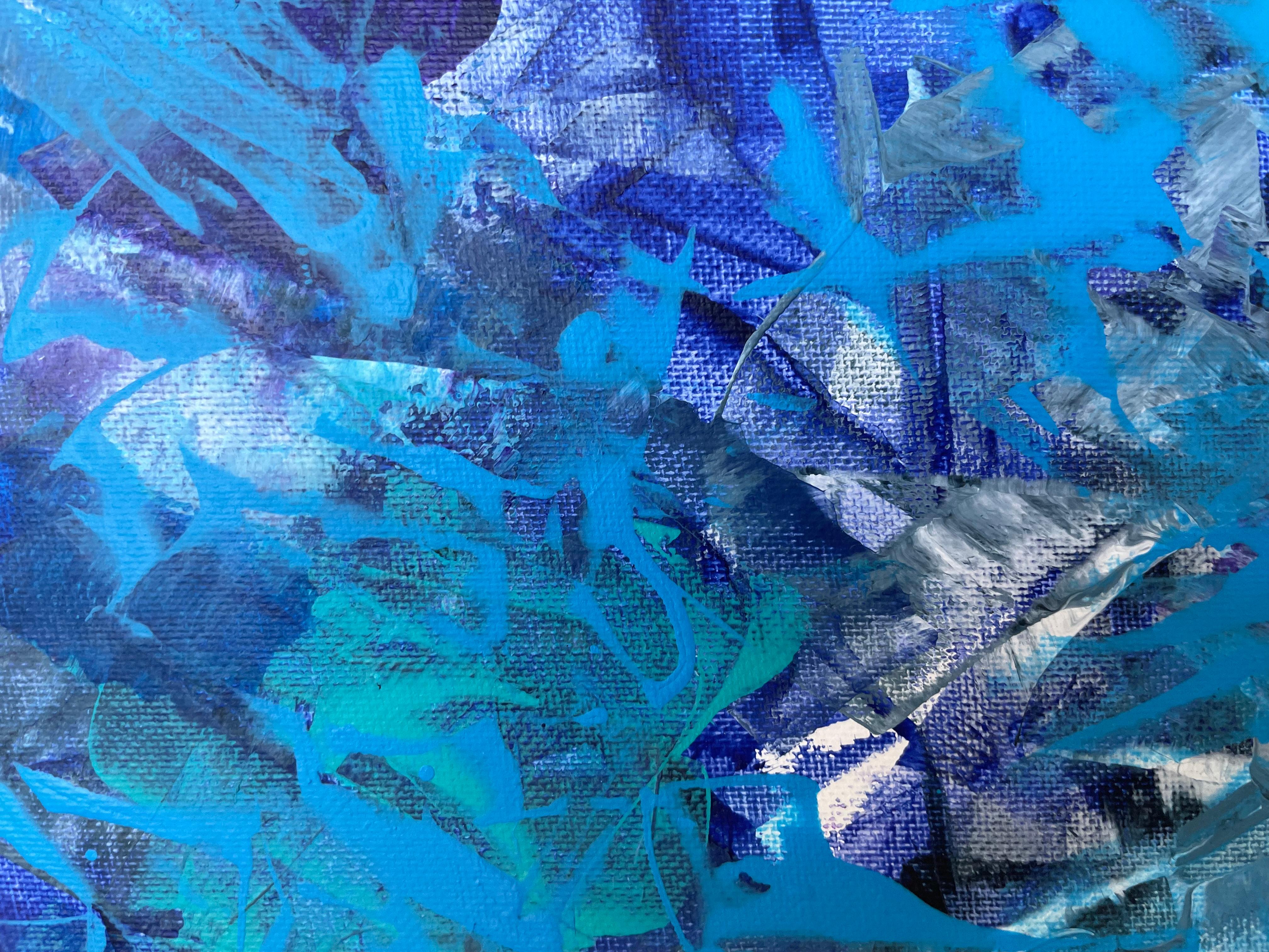 Une peinture acrylique abstraite est une explosion de formes, de textures et de couleurs qui invitent à une interprétation personnelle. Sur la toile, des coups de pinceau dynamiques et libres s'entremêlent, créant des couches de profondeur et de