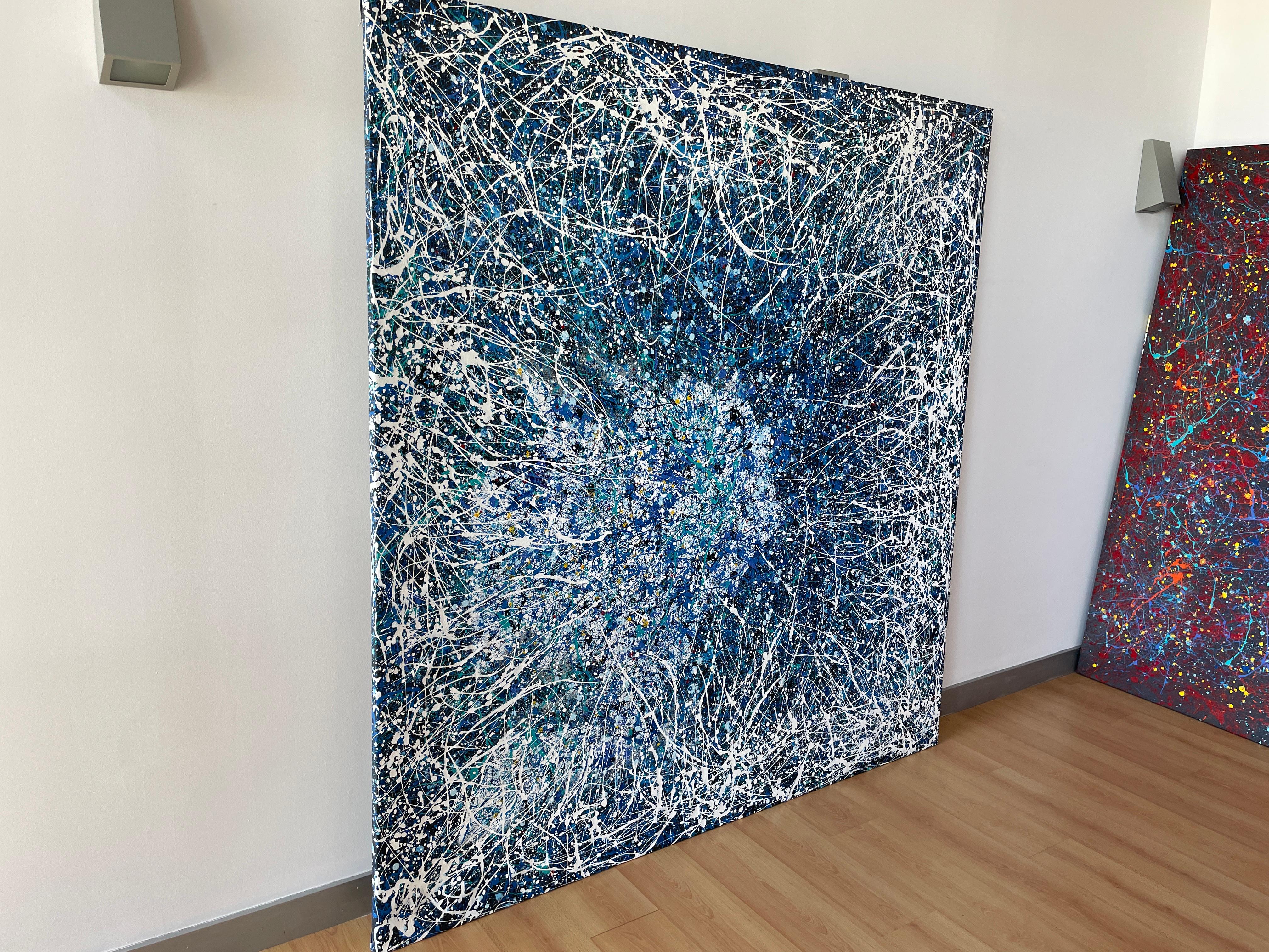 I have used acrylic and enamel paints to make the composition and generate relief and shapes. I want to fuse a scene of struggle between the wild feelings that emerge in situations of silence. It is a painting that generates great beauty, due to its