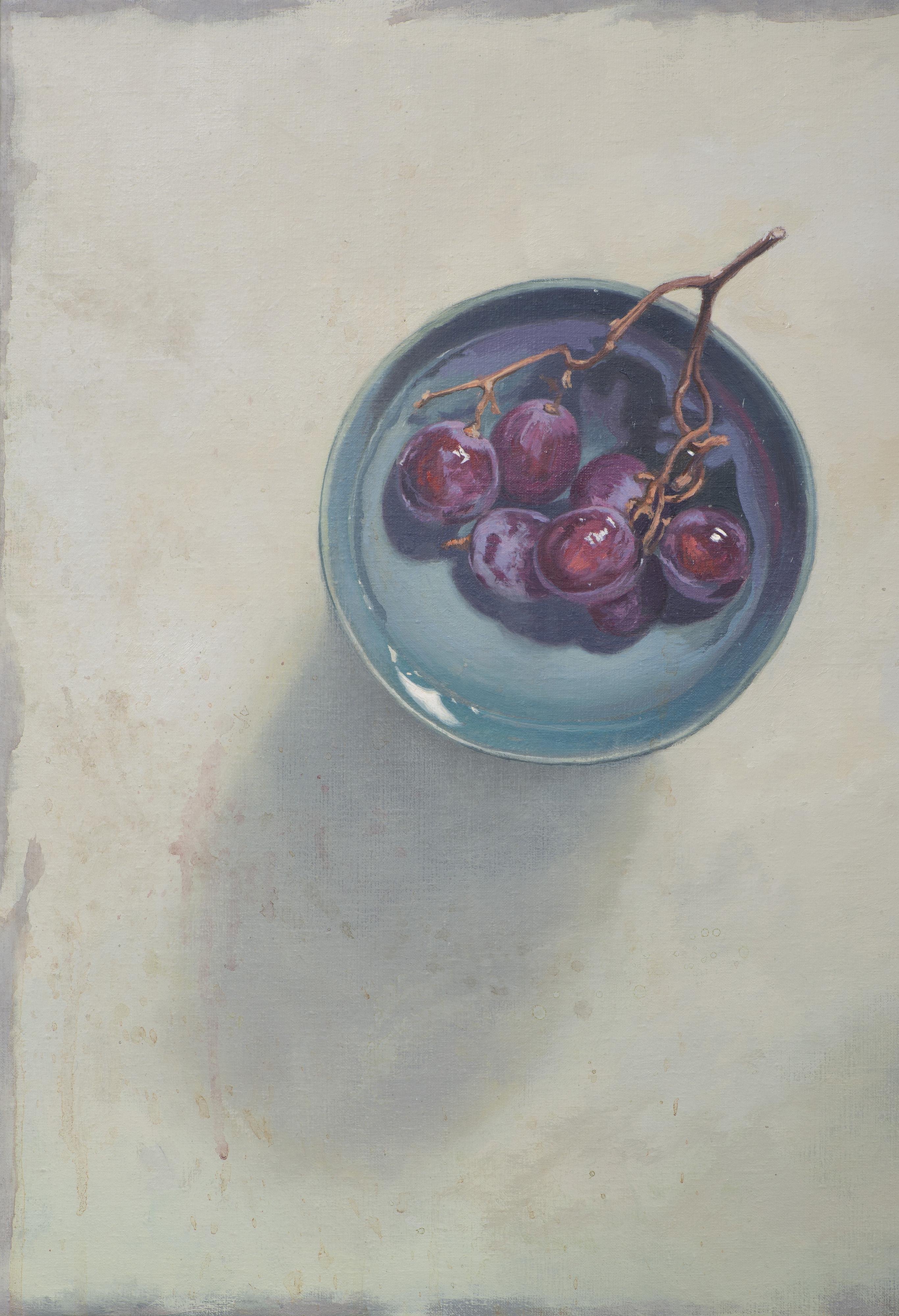 Bowls with grapes II - Realist Painting by Juan Álvarez Cebrián
