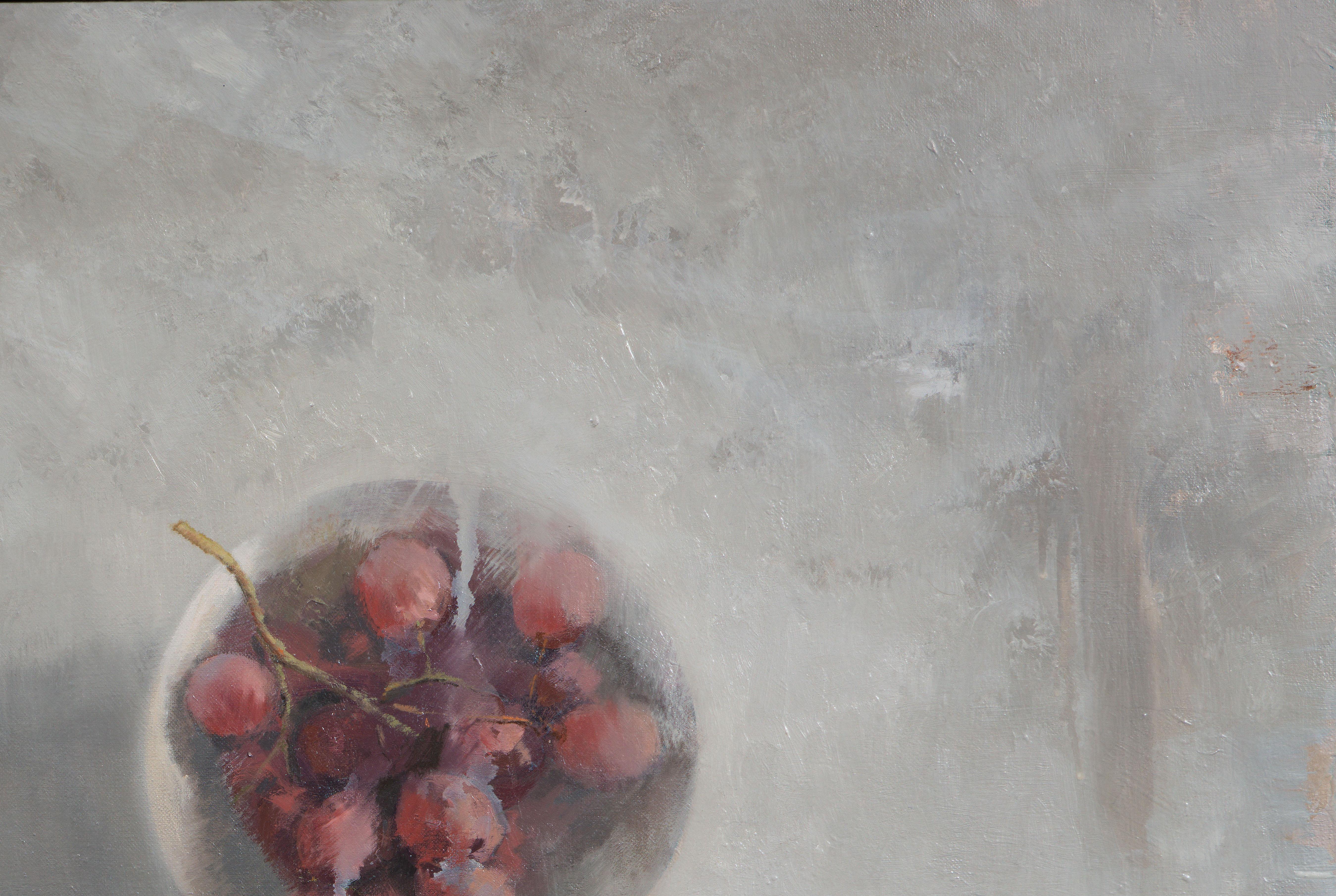 Two bowls with grapes For Sale 3