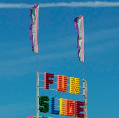 Tobogán divertido. Paisaje arquitectónico fotografía en color de edición limitada